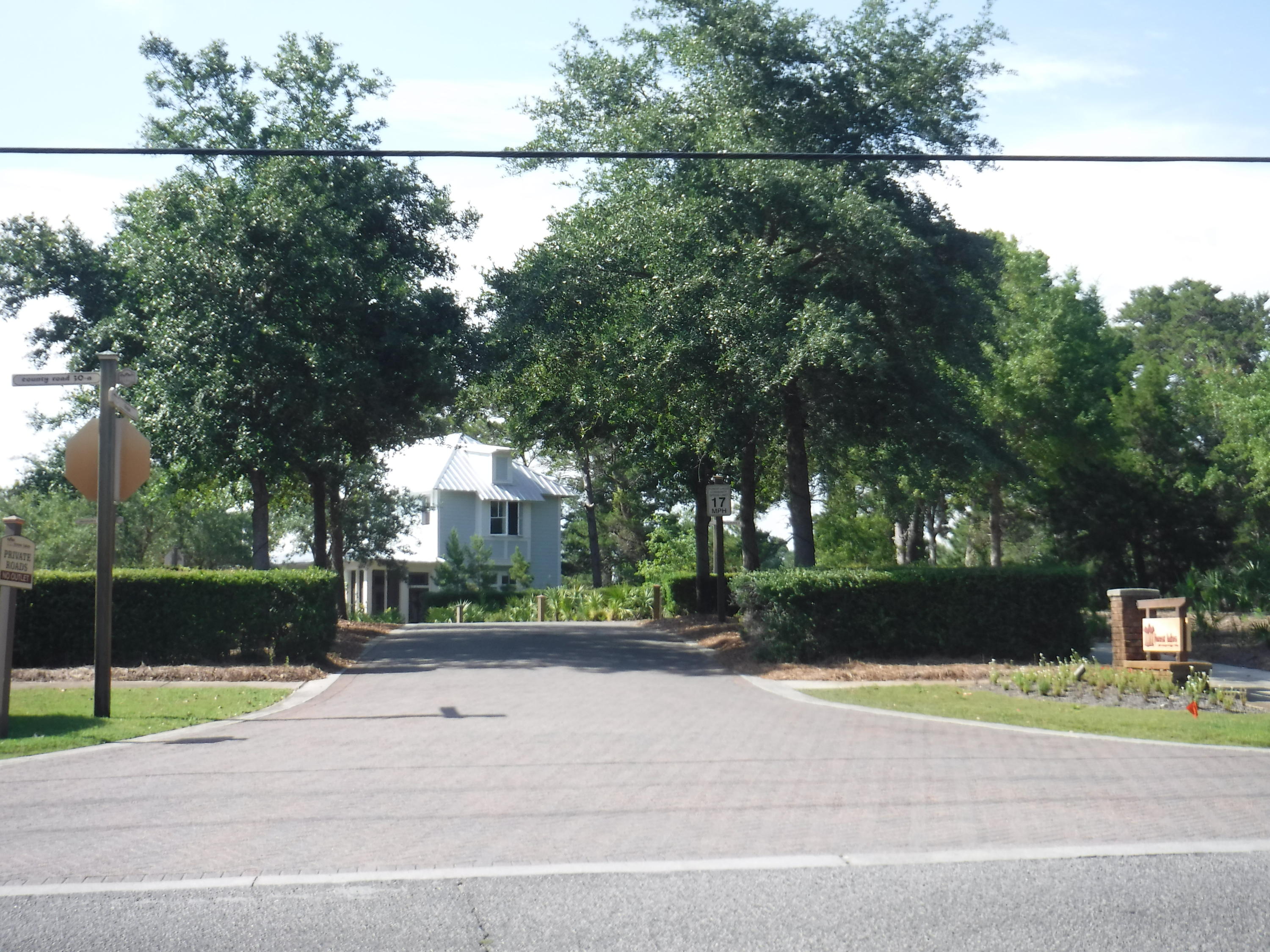 FOREST LAKES - Residential