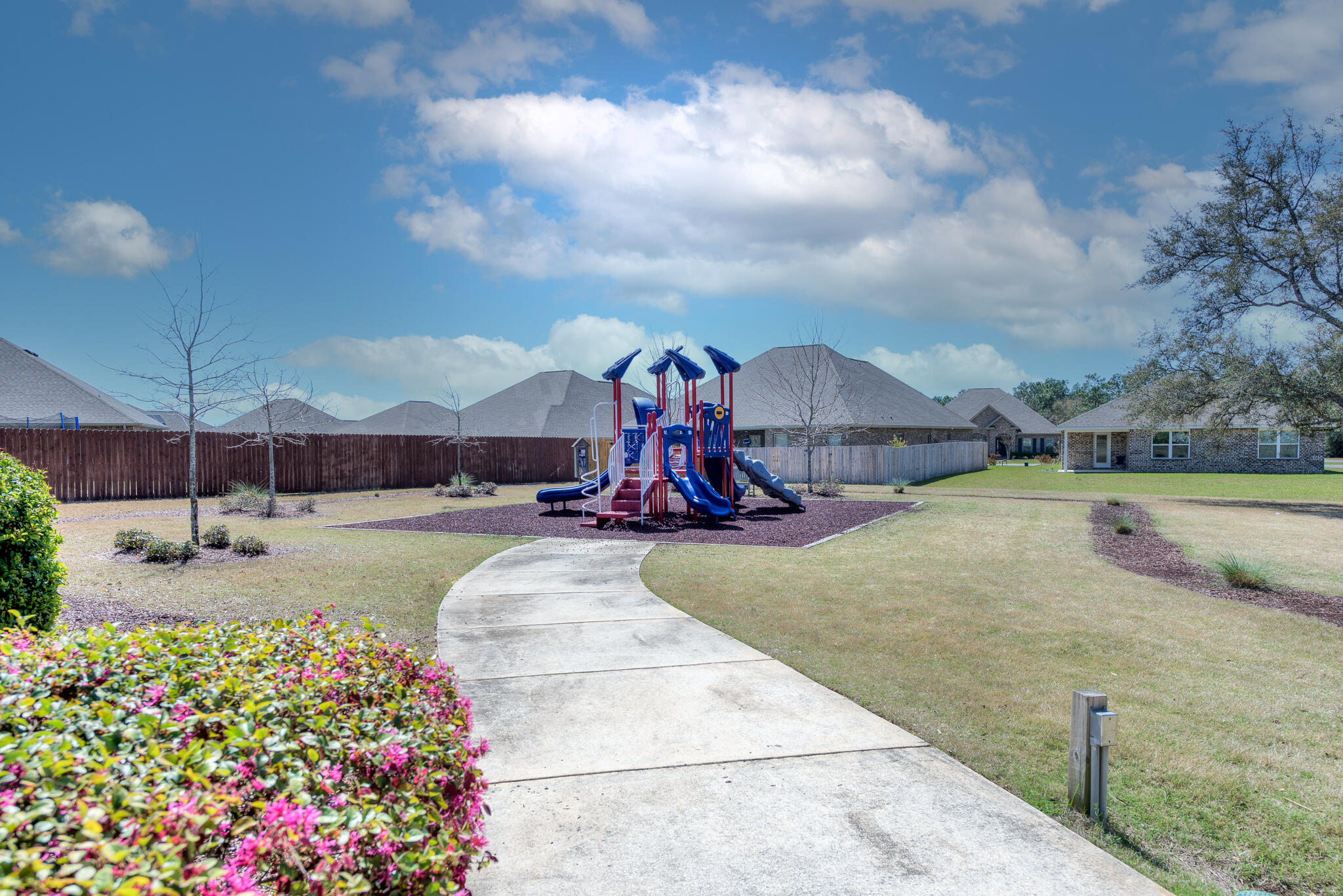 Redstone Commons - Residential