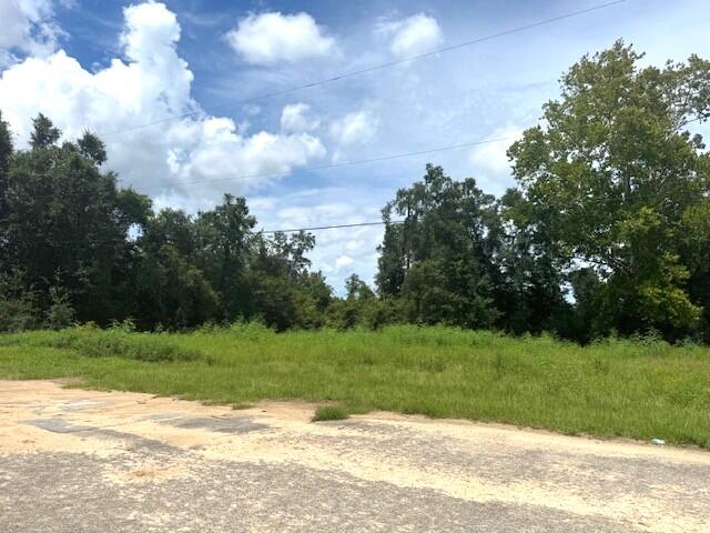 NO RECORDED PROJECT - Land