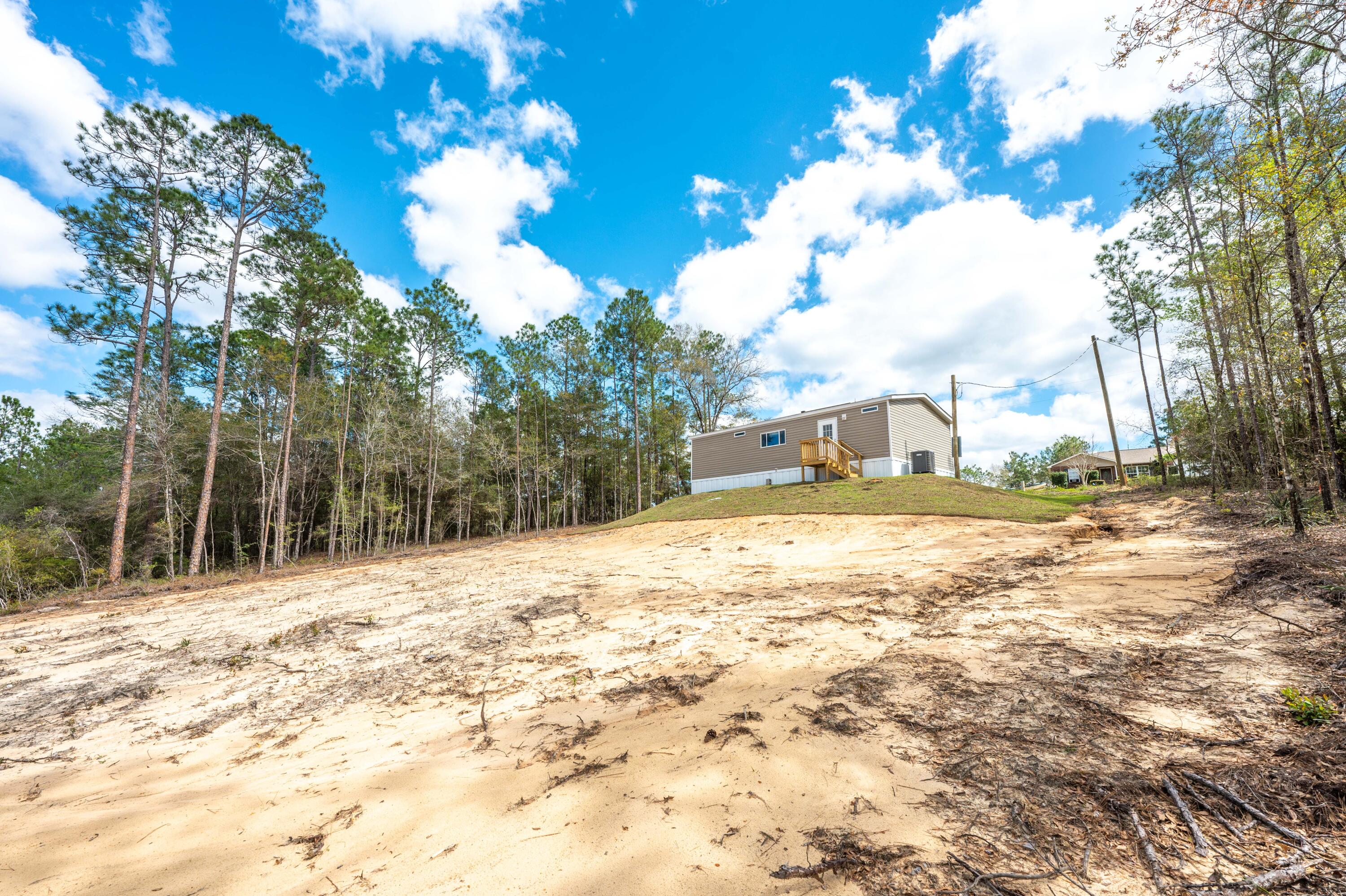 THE PINES - Residential