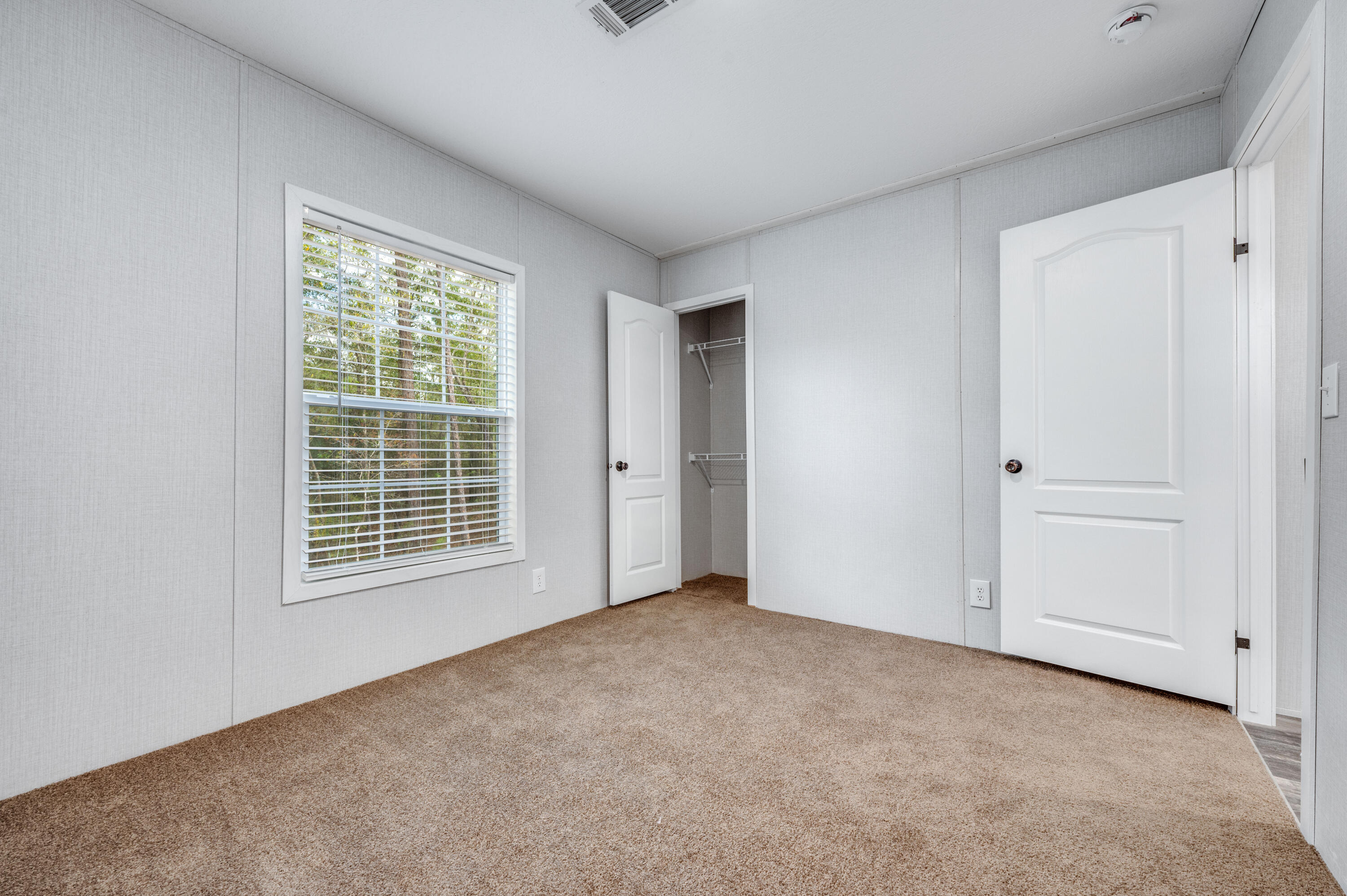 THE PINES - Residential