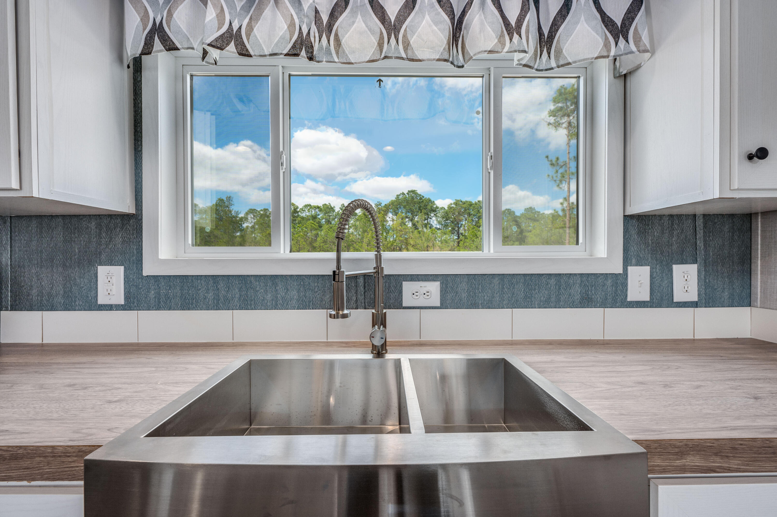 THE PINES - Residential