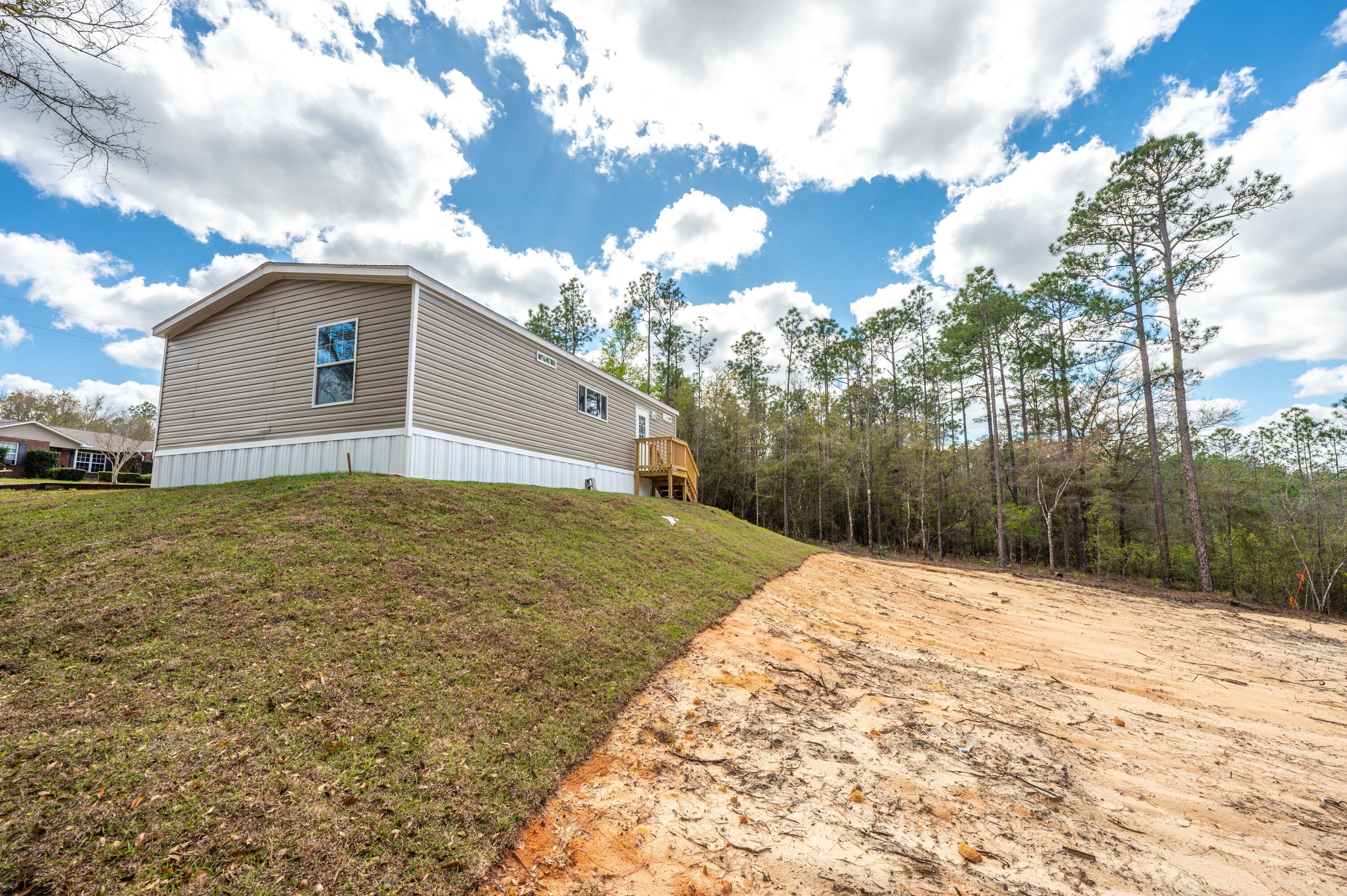 THE PINES - Residential