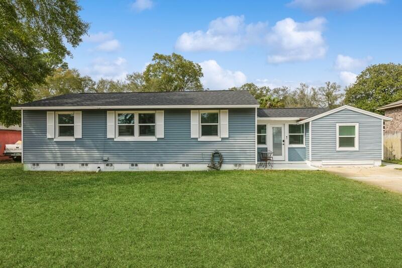 Completely renovated, beachy bungalow PLUS detached guest cottage! Currently being used as a vacation rental; fully-furnished w/bonus area being used as 4th bedroom! Located directly across from Cinco Bayou with peek-a-boo waterviews! Property has been completely rewired, each bath features new tile, fixtures & toilets, kitchen highlights include granite countertops & Samsung appliances, HVAC replaced, spray-foam insulation added! VERY short distance from Garnier's Beach City Park with lovely amenities including a playground, sandy beach, picnic tables, restrooms & a shallow boat ramp--perfect for paddleboards, kayaks & dinghies! This property is conveniently located in the heart of Fort Walton Beach just across the Bayou from Fort Walton Yacht Club! Minutes from beaches, Bases & fun! Replacement windows!