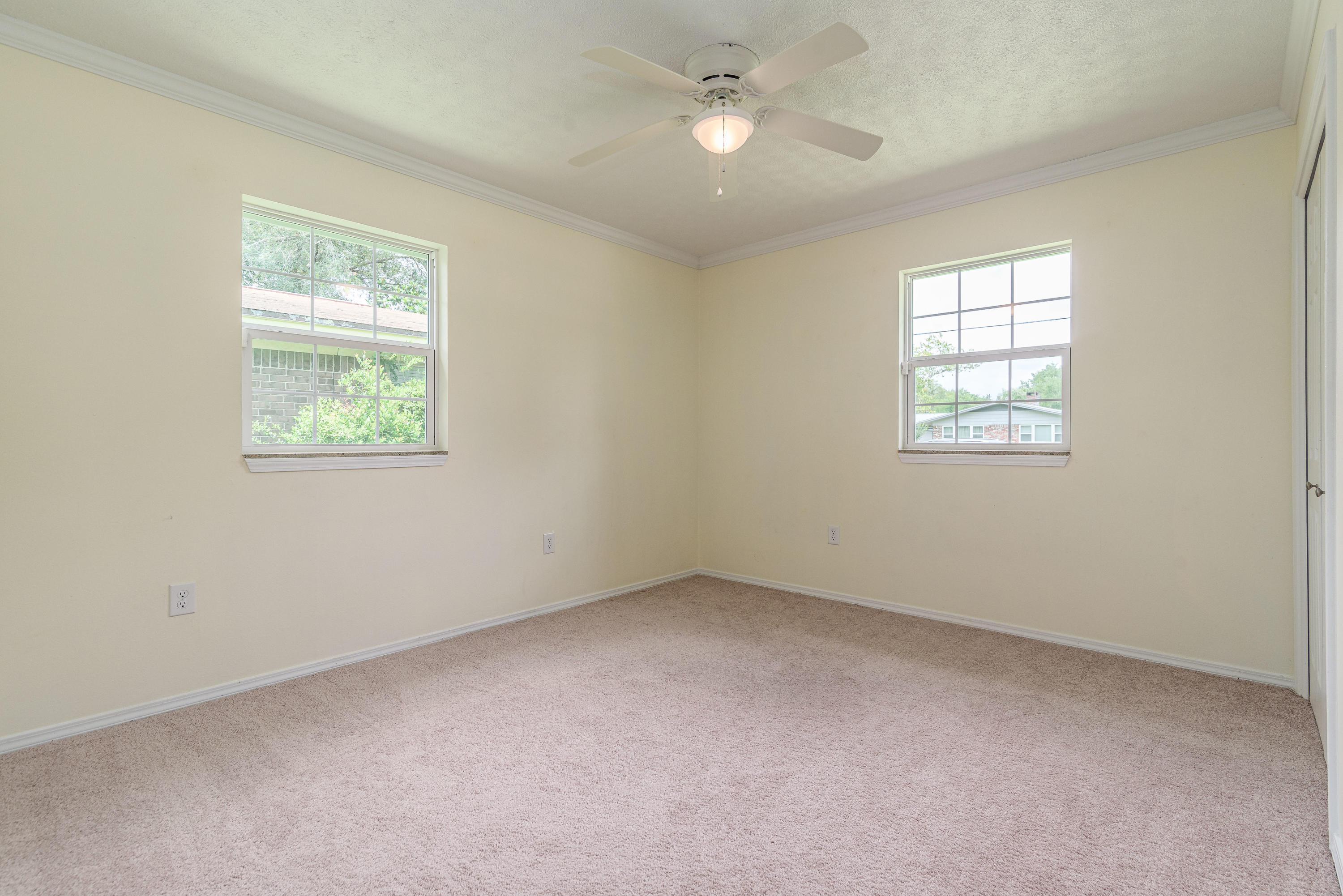 COUNTRY CLUB ESTATES 1ST ADDN - Residential