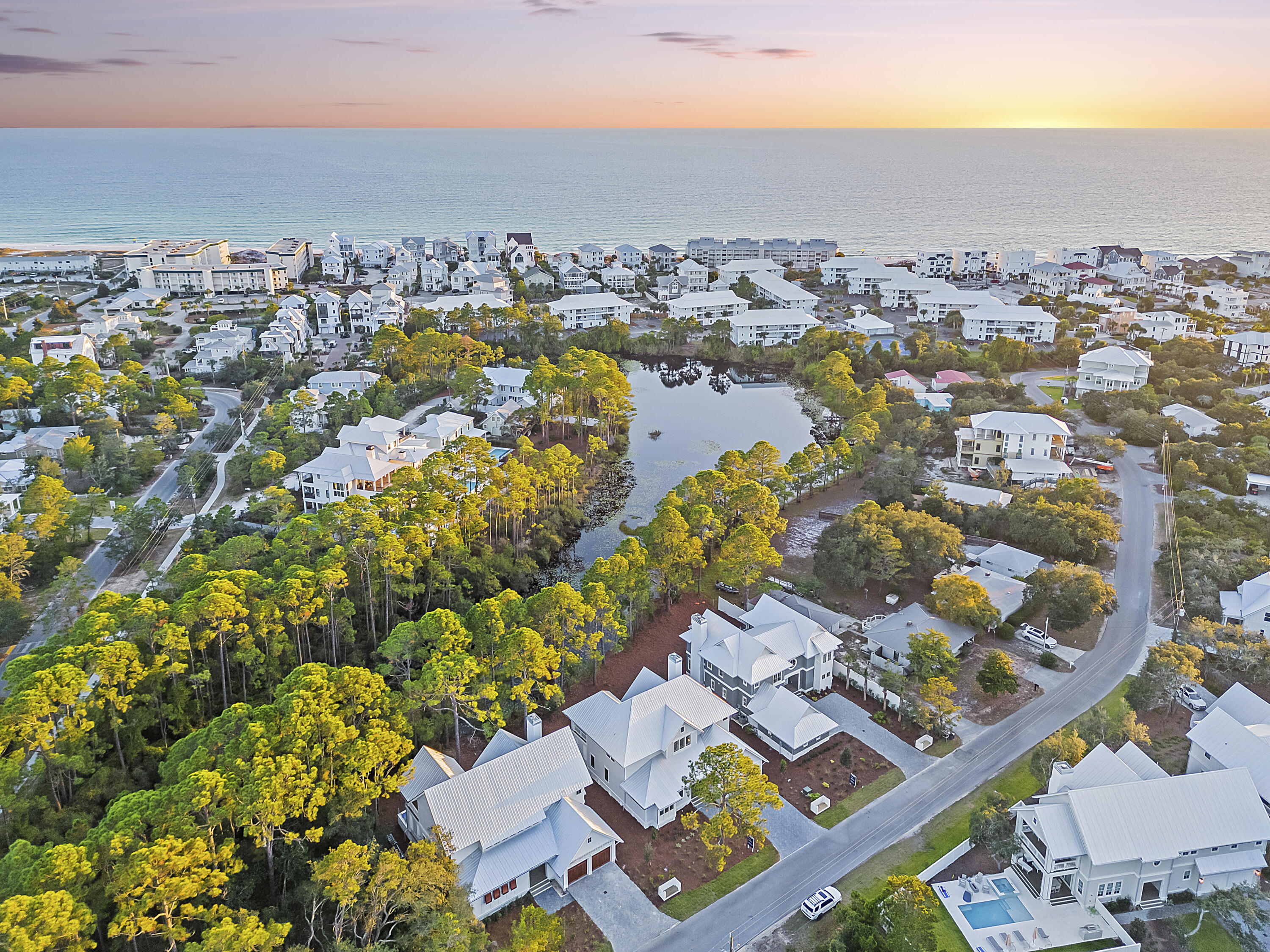 EASTERN LAKE ESTATES - Residential