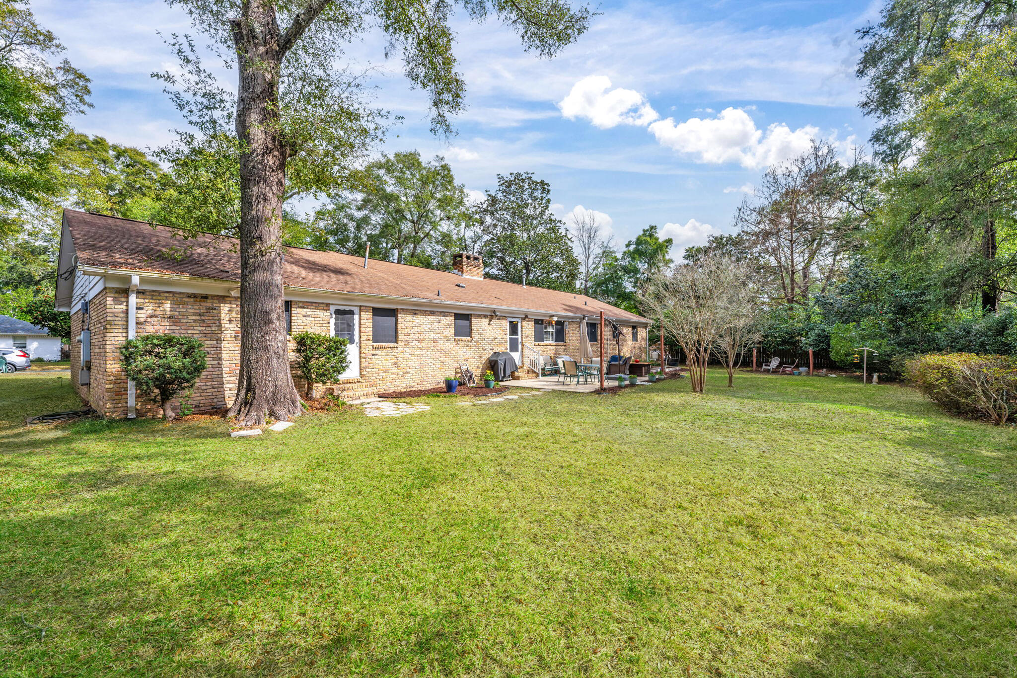 CORDOVA PARK - Residential