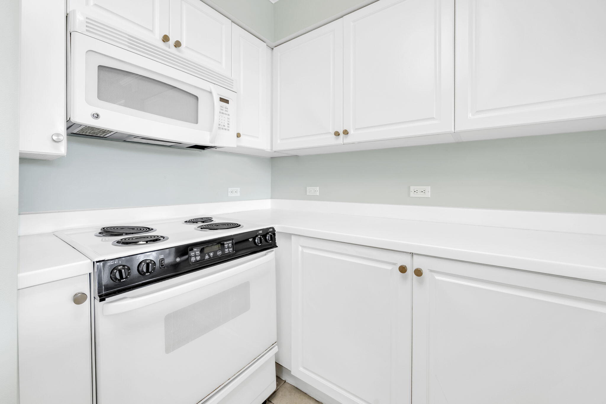 ISLAND PRINCESS CONDO UNIT 100 - Residential