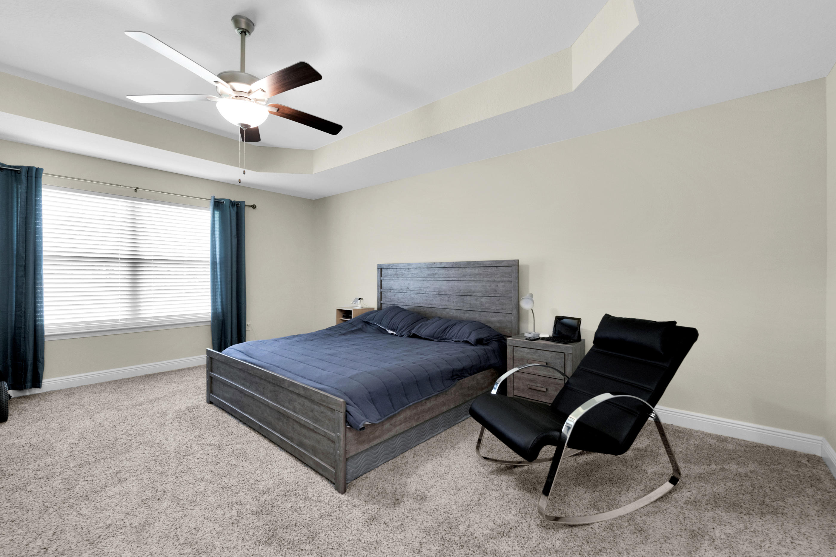 HOLLEY BY THE SEA - Residential