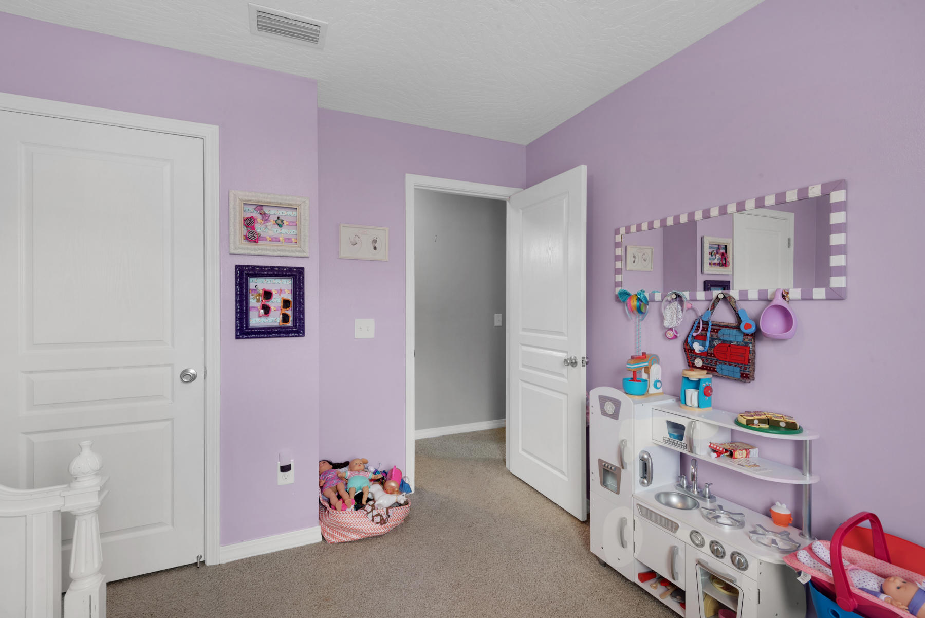 NAVARRE S/D 2ND ADDN - Residential