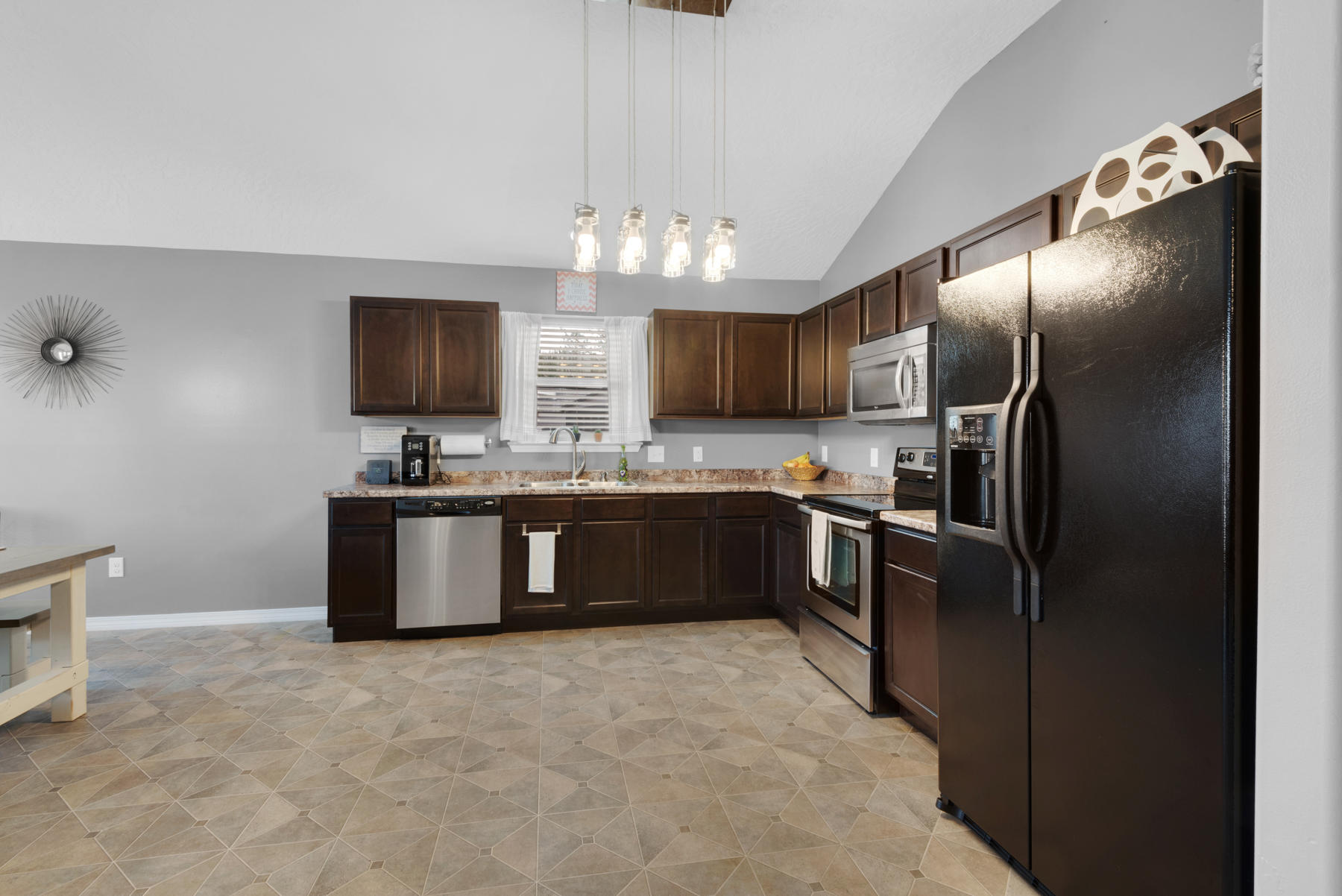 NAVARRE S/D 2ND ADDN - Residential