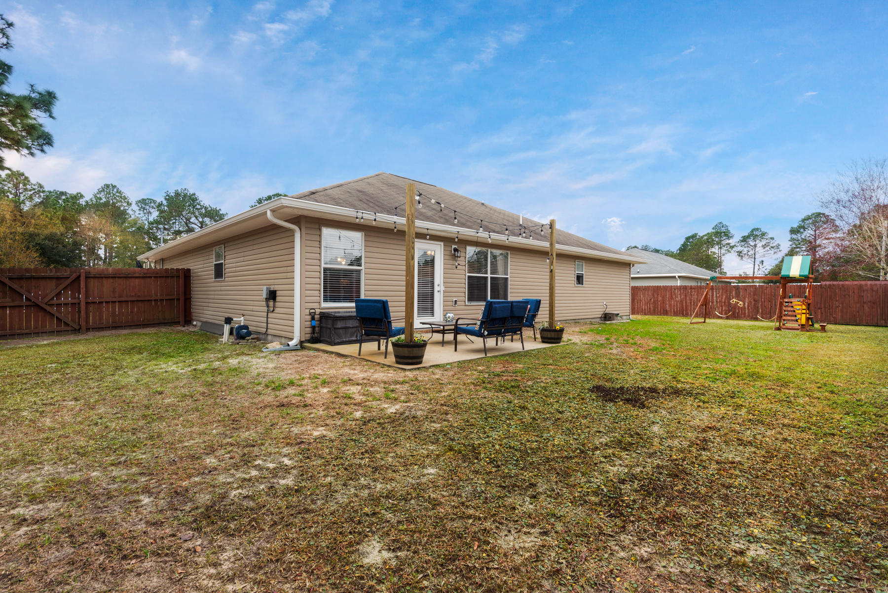 NAVARRE S/D 2ND ADDN - Residential