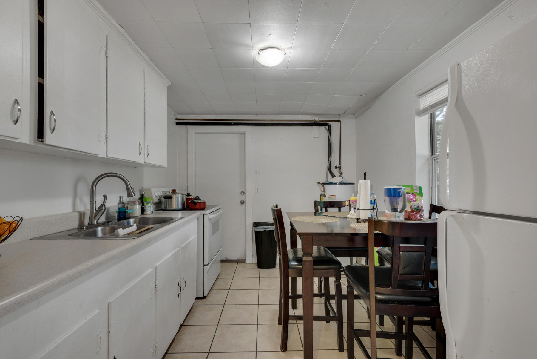 PINEHURST S/D LOT 15 BLK 1 EX E33 FT - Residential