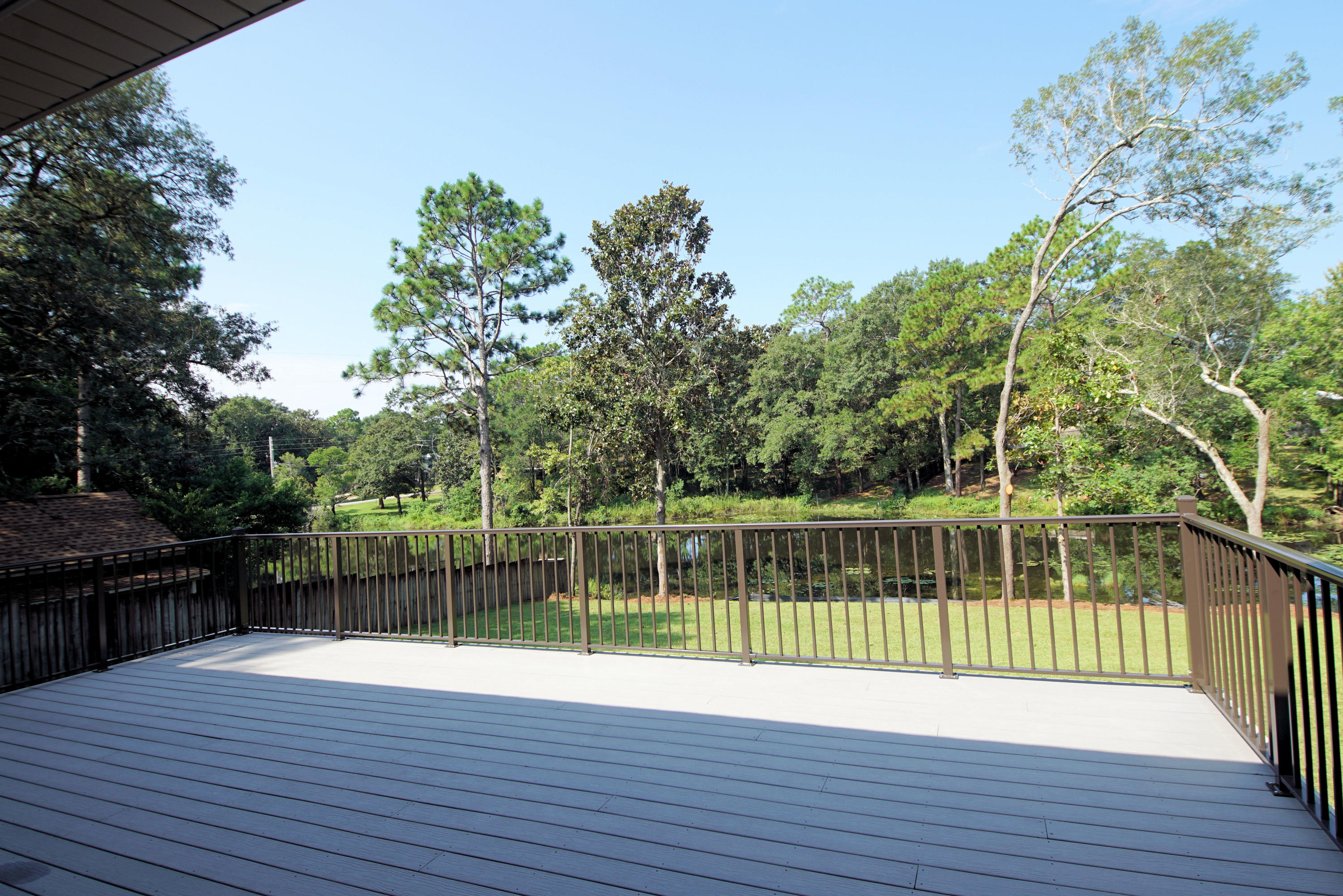 PINE LAKE S/D - Residential