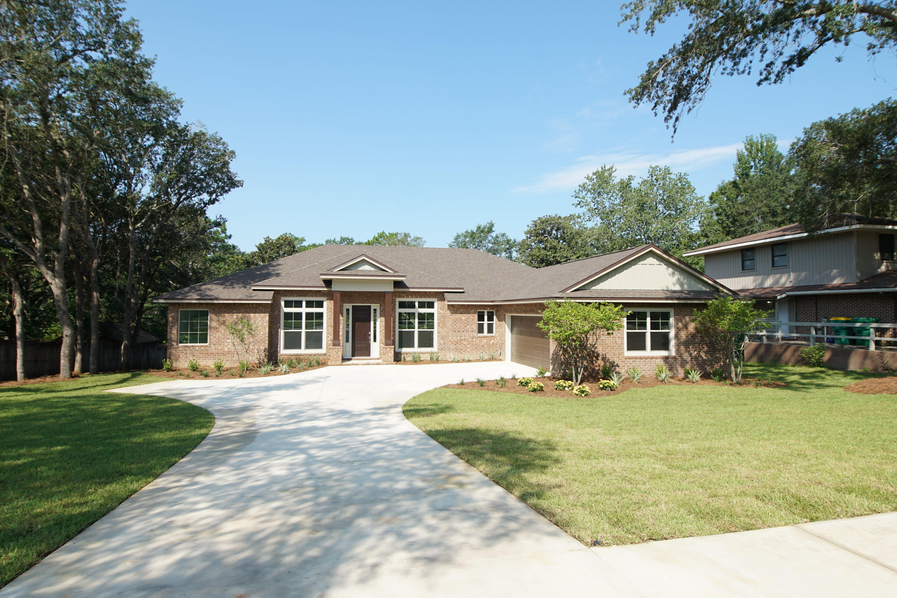 PINE LAKE S/D - Residential