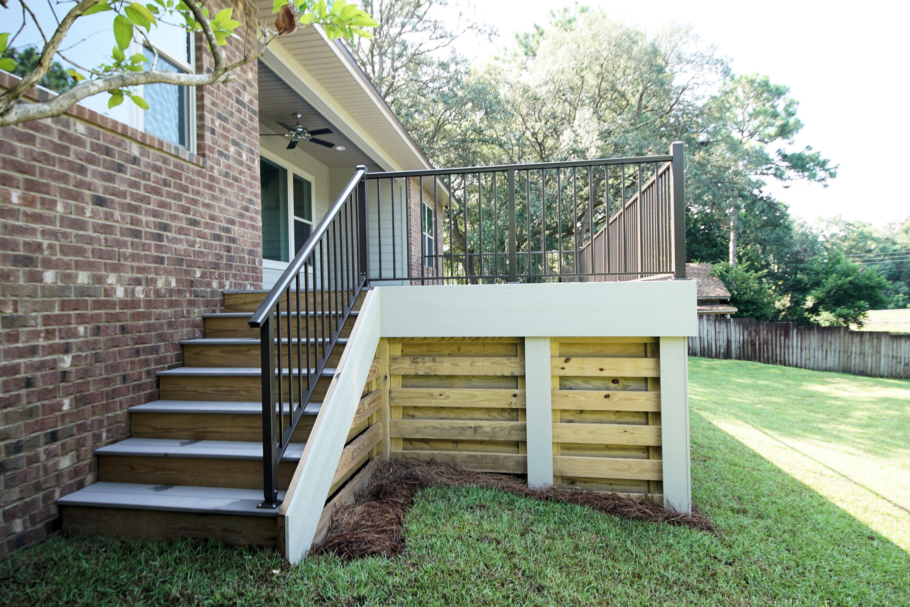 PINE LAKE S/D - Residential