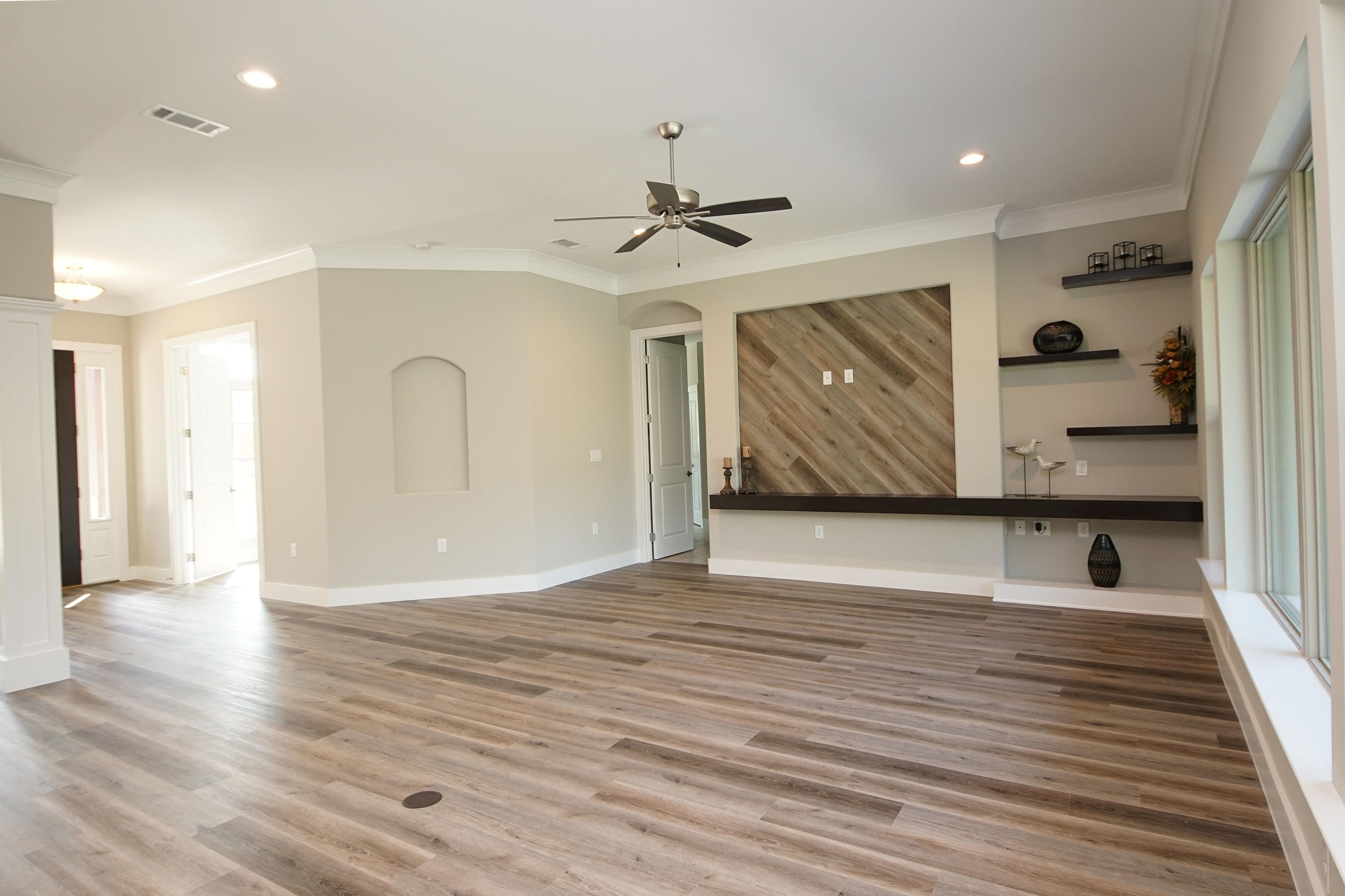 PINE LAKE S/D - Residential