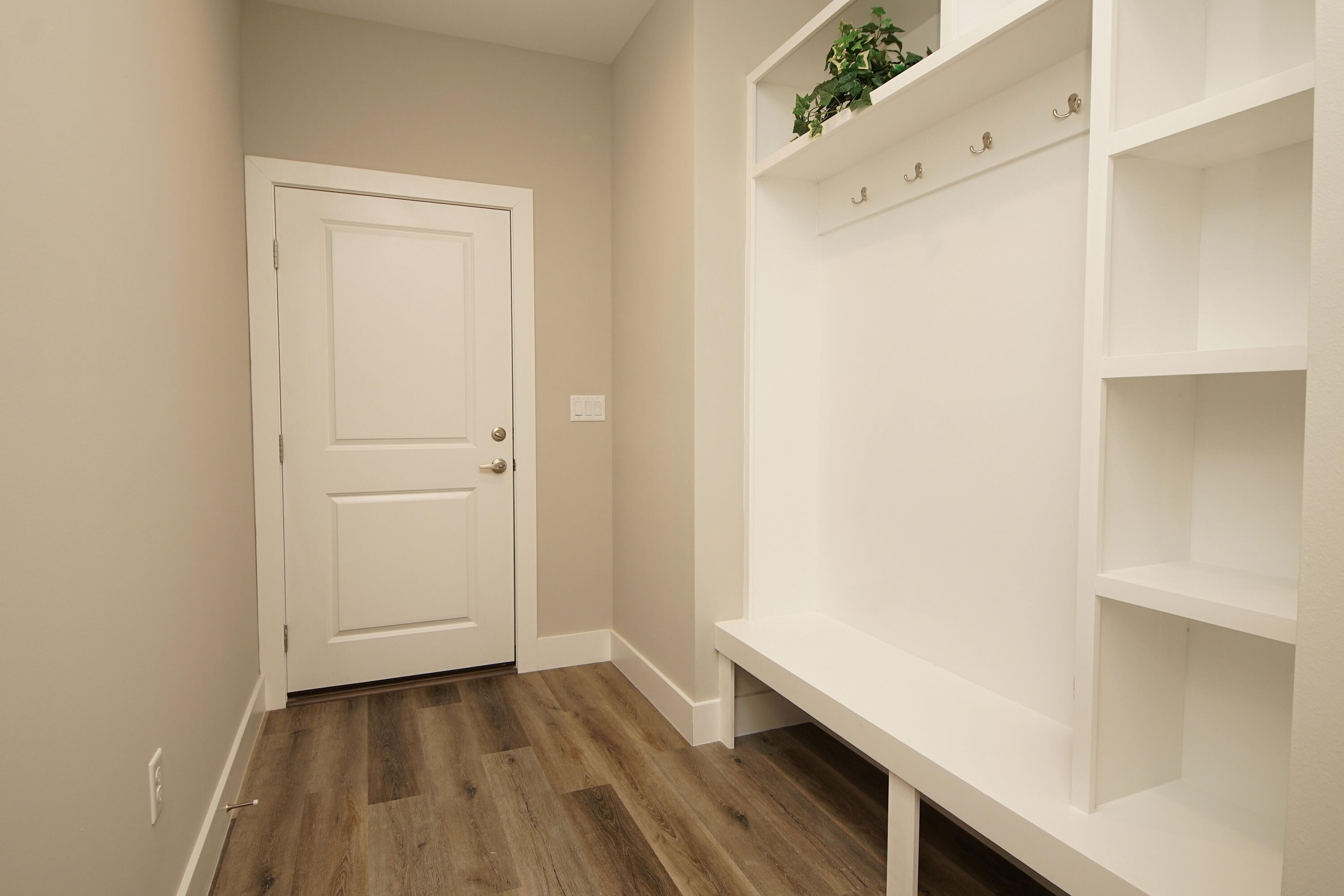 PINE LAKE S/D - Residential