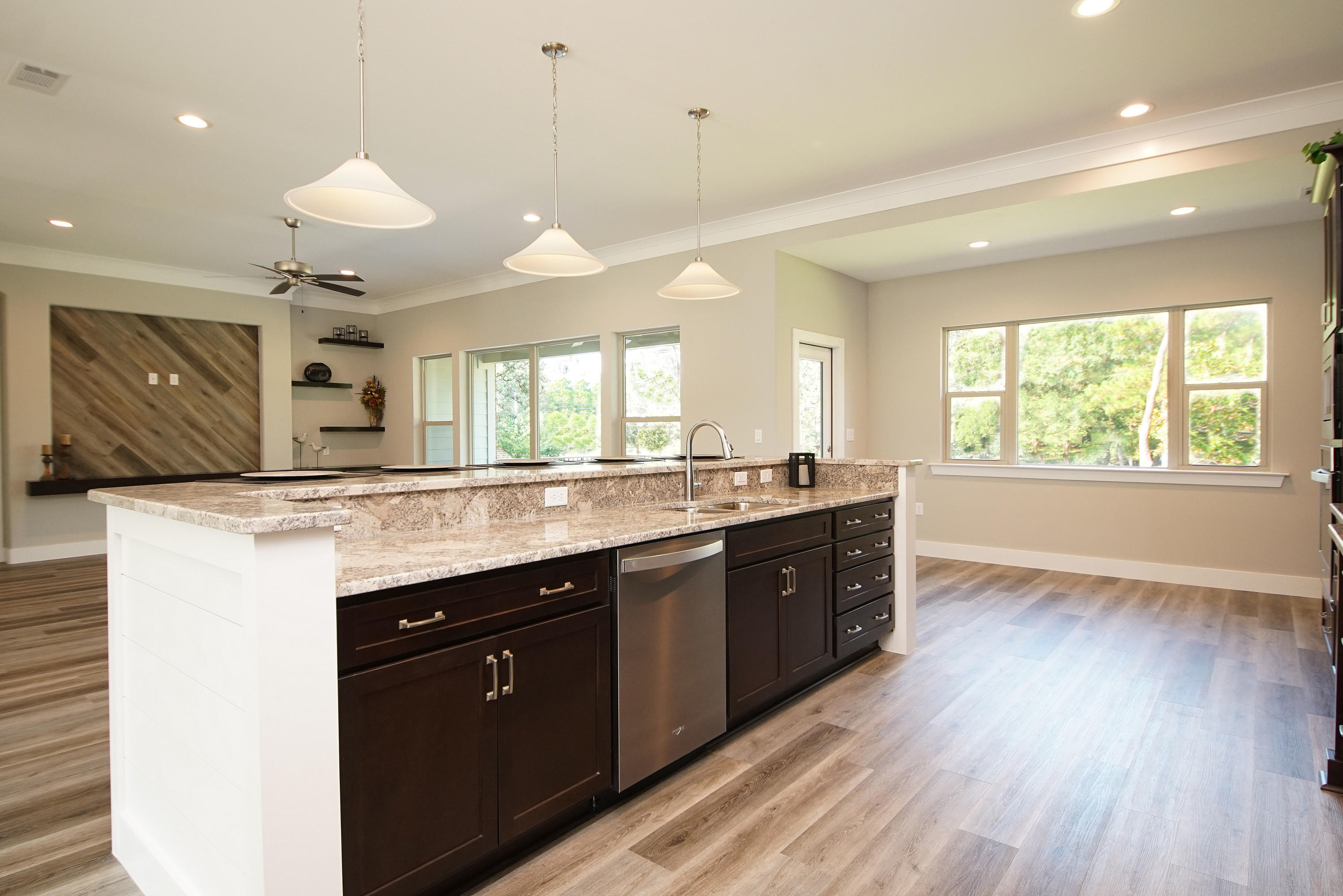 PINE LAKE S/D - Residential