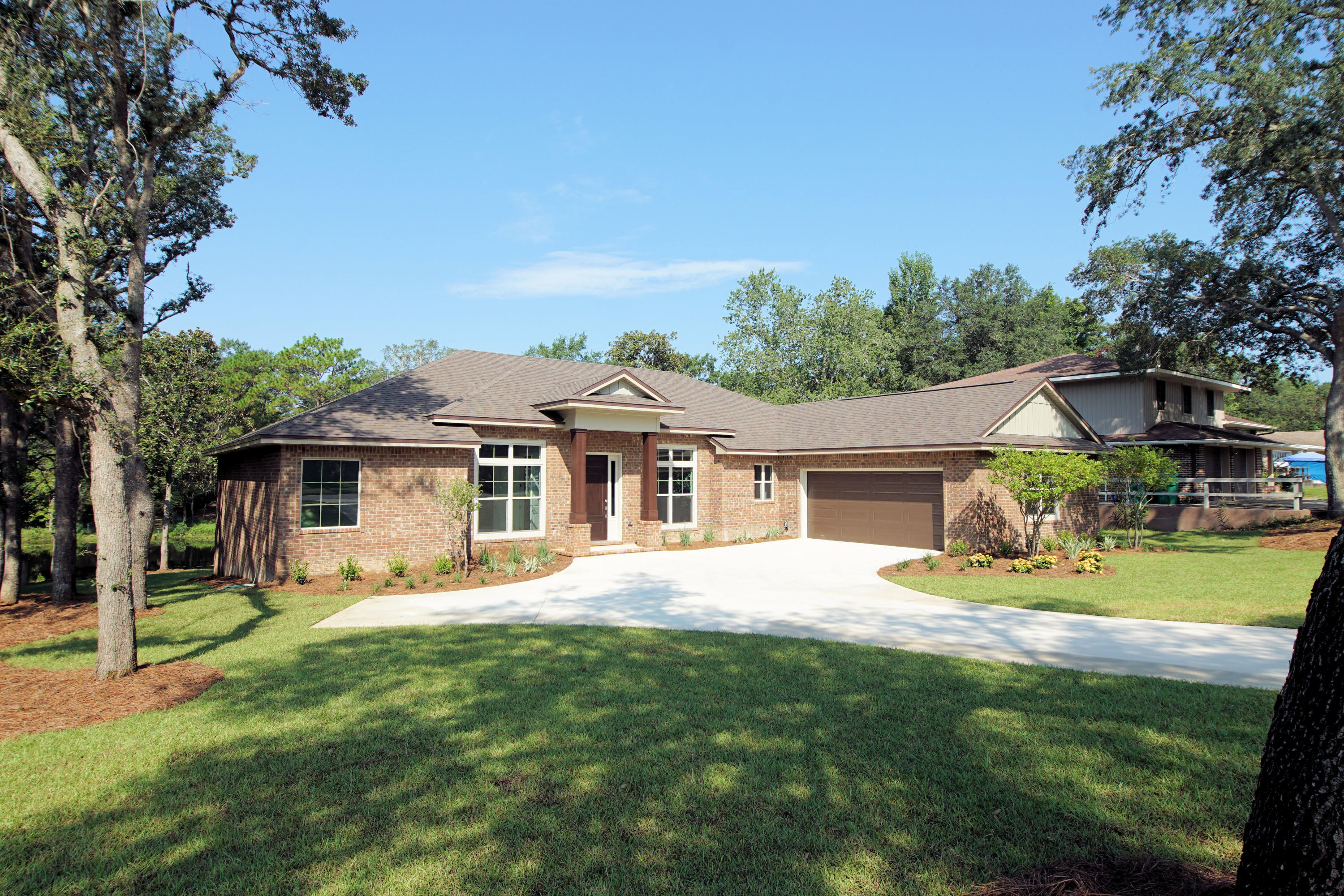 PINE LAKE S/D - Residential