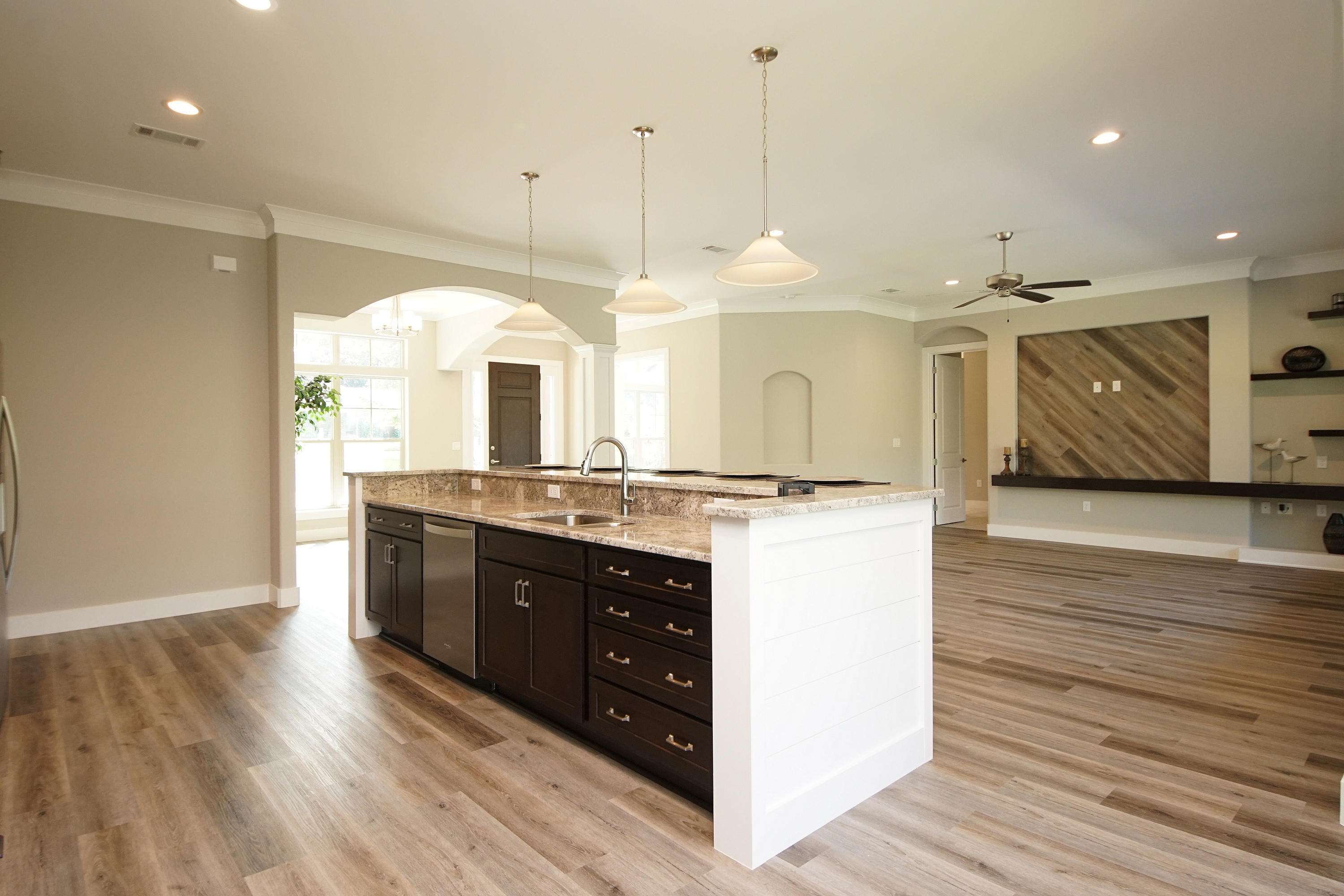 PINE LAKE S/D - Residential