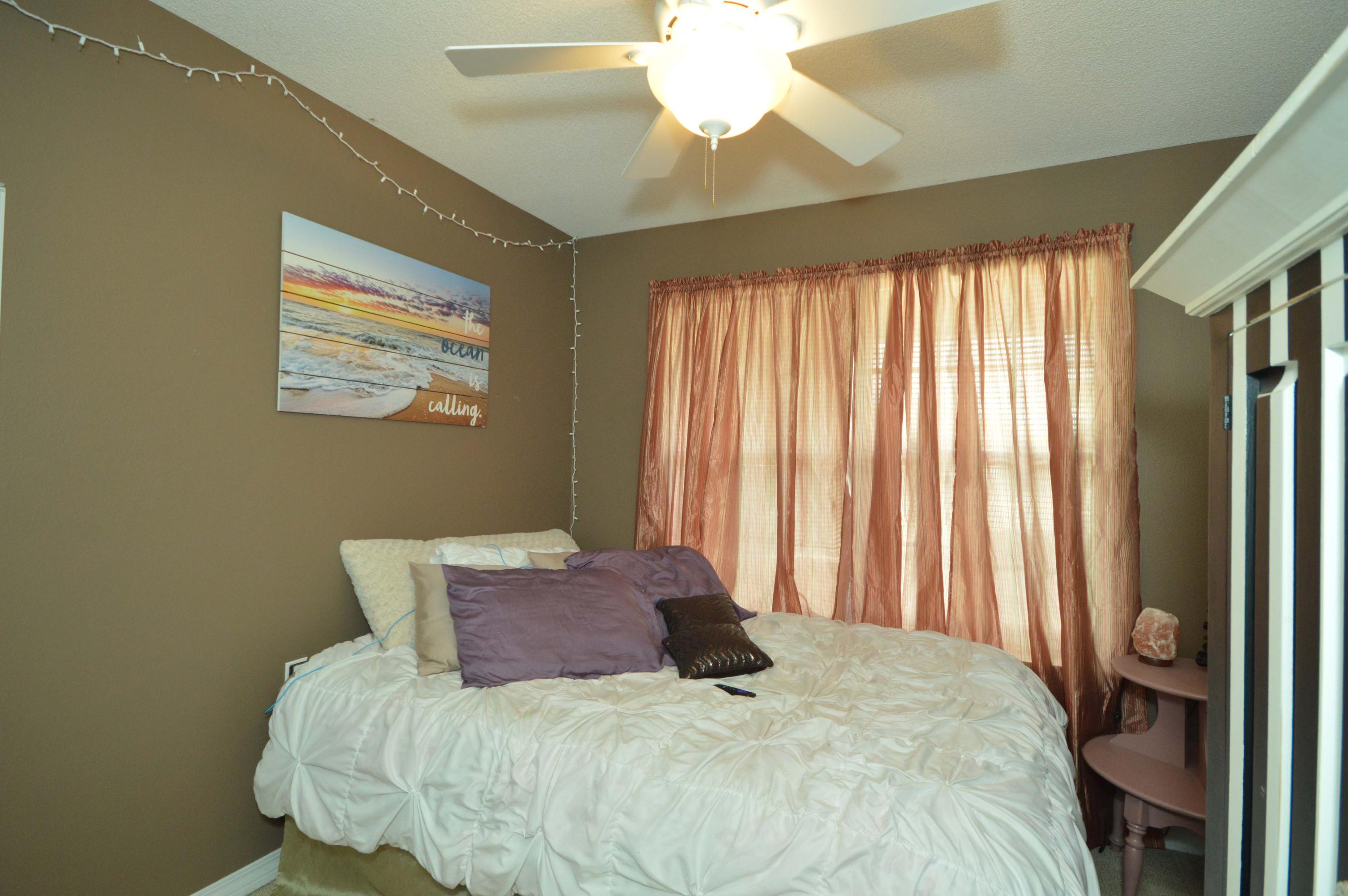 LIGHTHOUSE POINTE UNIT 3 - Residential