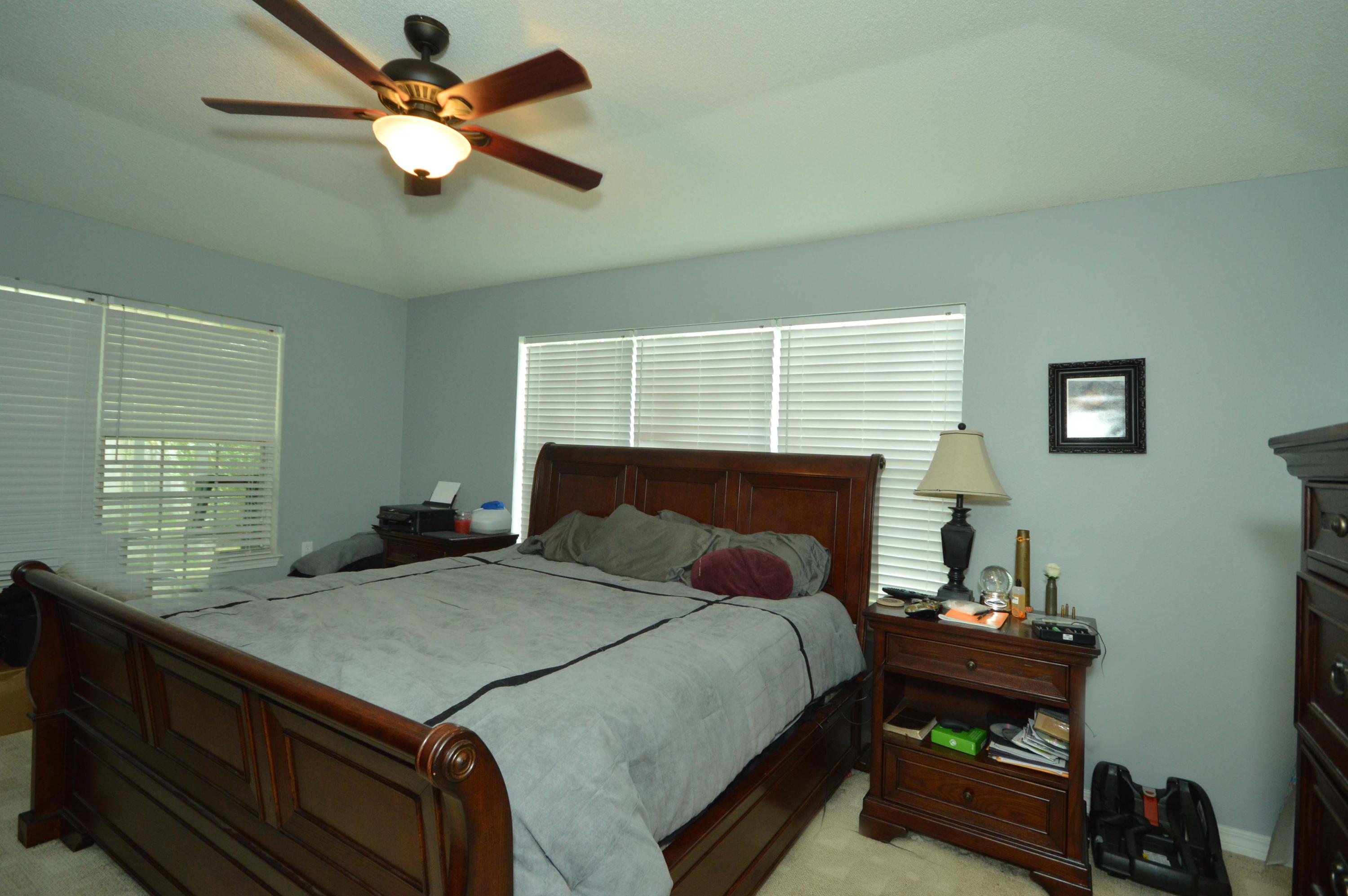 LIGHTHOUSE POINTE UNIT 3 - Residential