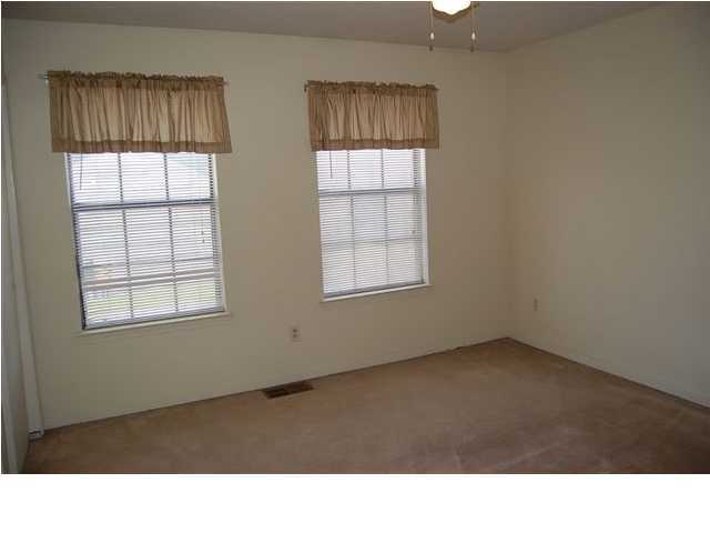 BROWNSVILLE STATION - Residential Lease