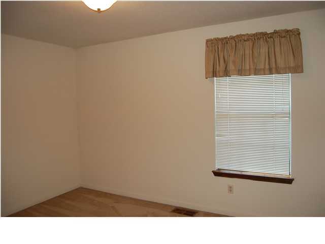 BROWNSVILLE STATION - Residential Lease