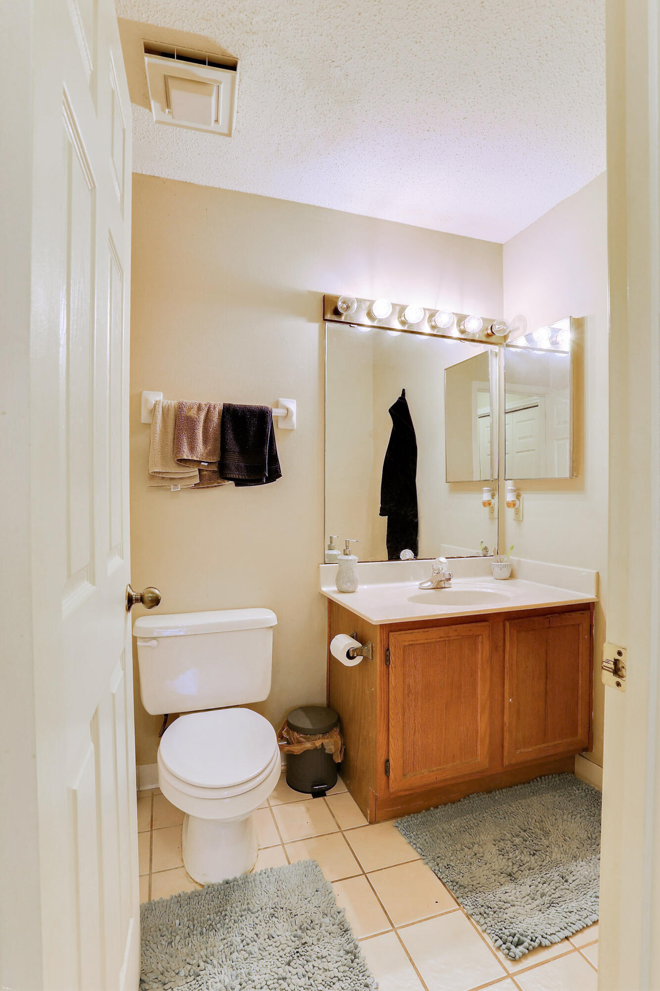 POINTE OF VIEW CONDO - Residential