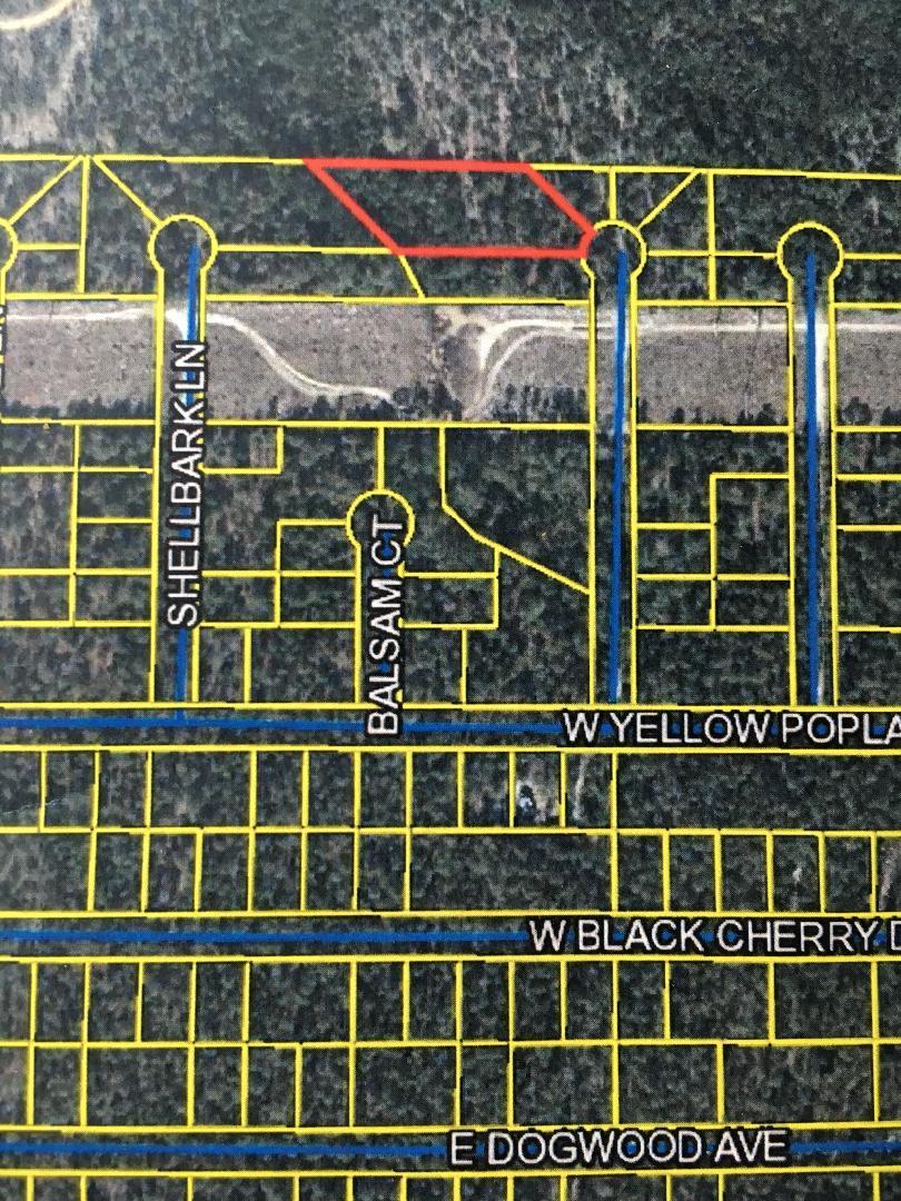 Large lot on end of Cul -de -sac to build your new home .Close to Crestview,Eglin Air Force Base,Niceville and the sugar white sands of the Emerald Coast.