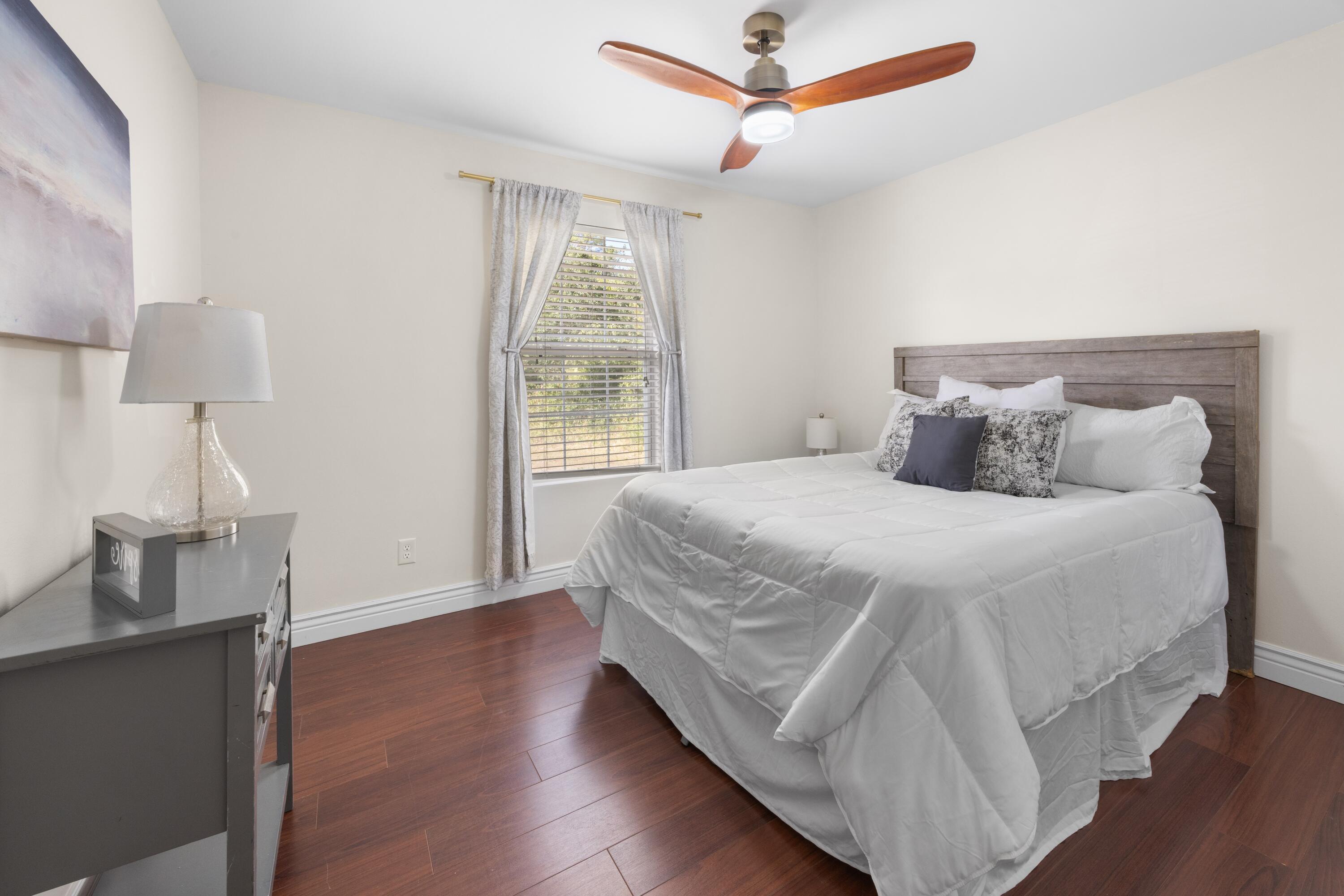 SEABREEZE 6TH ADDN - Residential