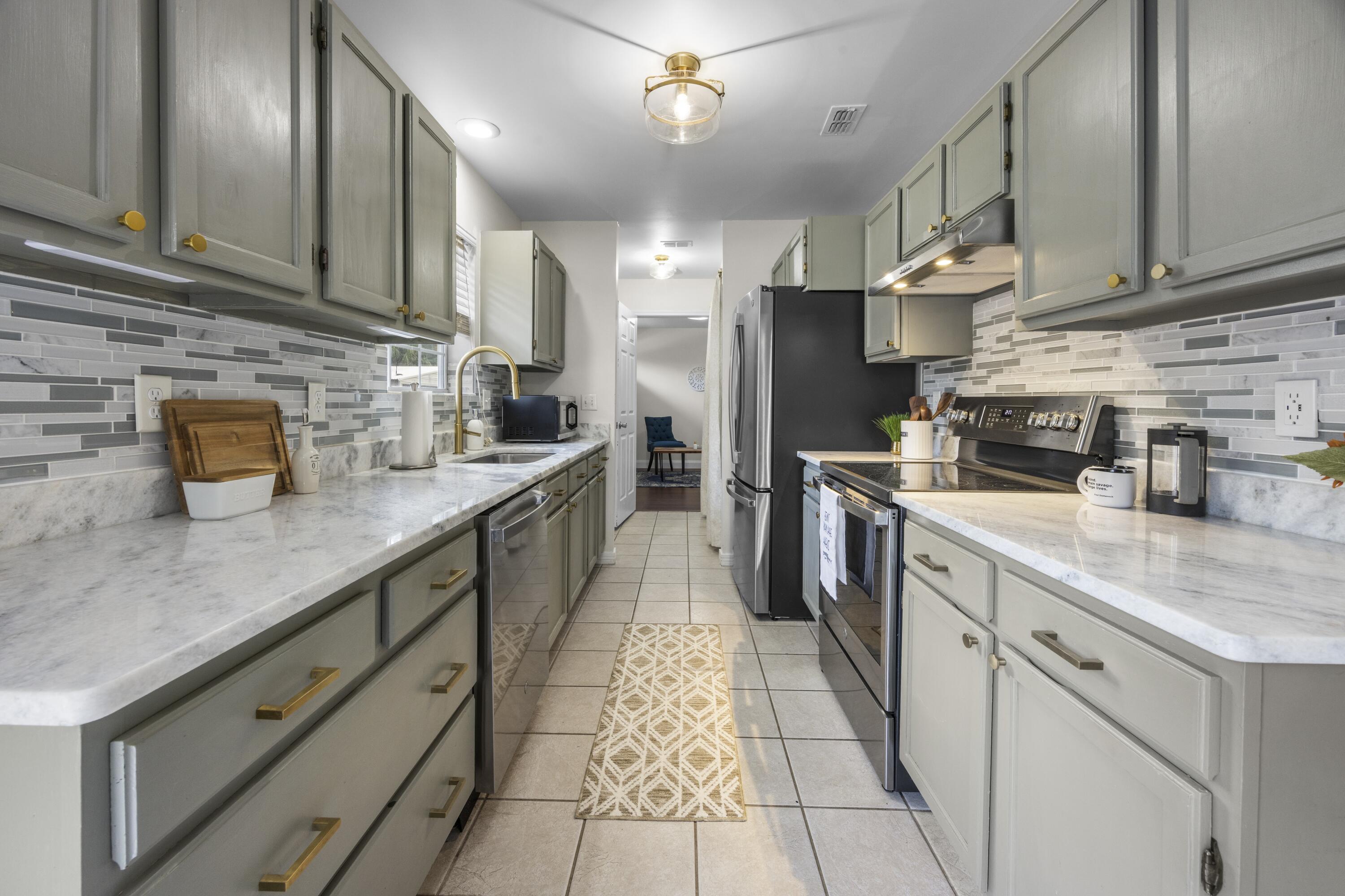 SEABREEZE 6TH ADDN - Residential