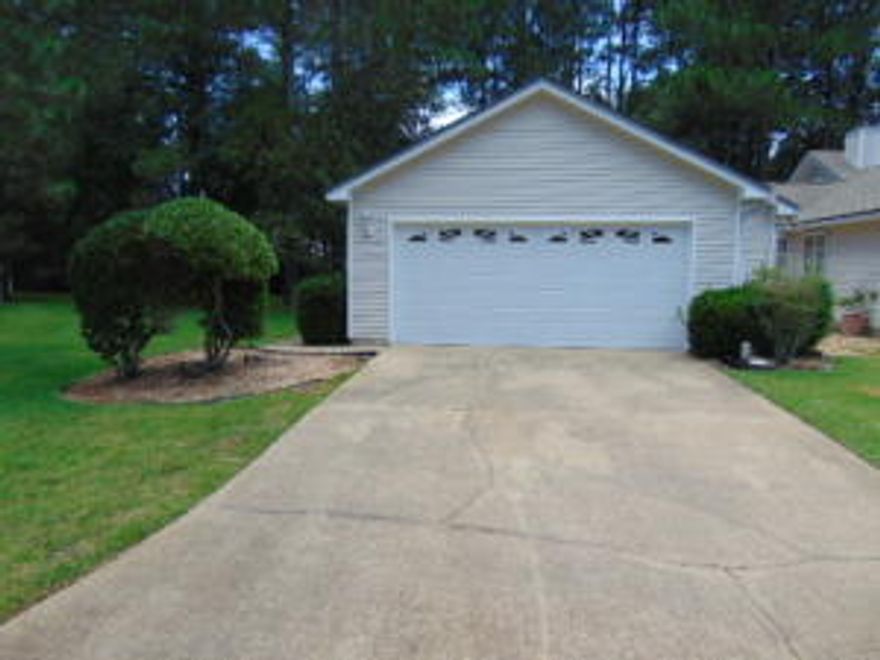 This 3 bedroom 2 bathroom town home is located just 5 minutes to Hurlburt Field AFB. The attached town home is an end unit. The combo living / dining area have vaulted ceilings and wood laminate floors. Off the dining room is a screened in Florida room that overlooks a green wooded area. Kitchen features granite counter tops. You can also enjoy the community pool on those hot summer days. Lawn care, roofs(unit is on the next schedule for replacement) exterior maintenance, termite control is included in the HOA fees. New refrigerator purchased last year and AC is serviced every 6 months to maintain in good shape. The is a two car garage. Owner is leaving stack-able washer and dryer.(as is) Property is occupied by a tenant and we would need to give the tenant a 24 hours notice.