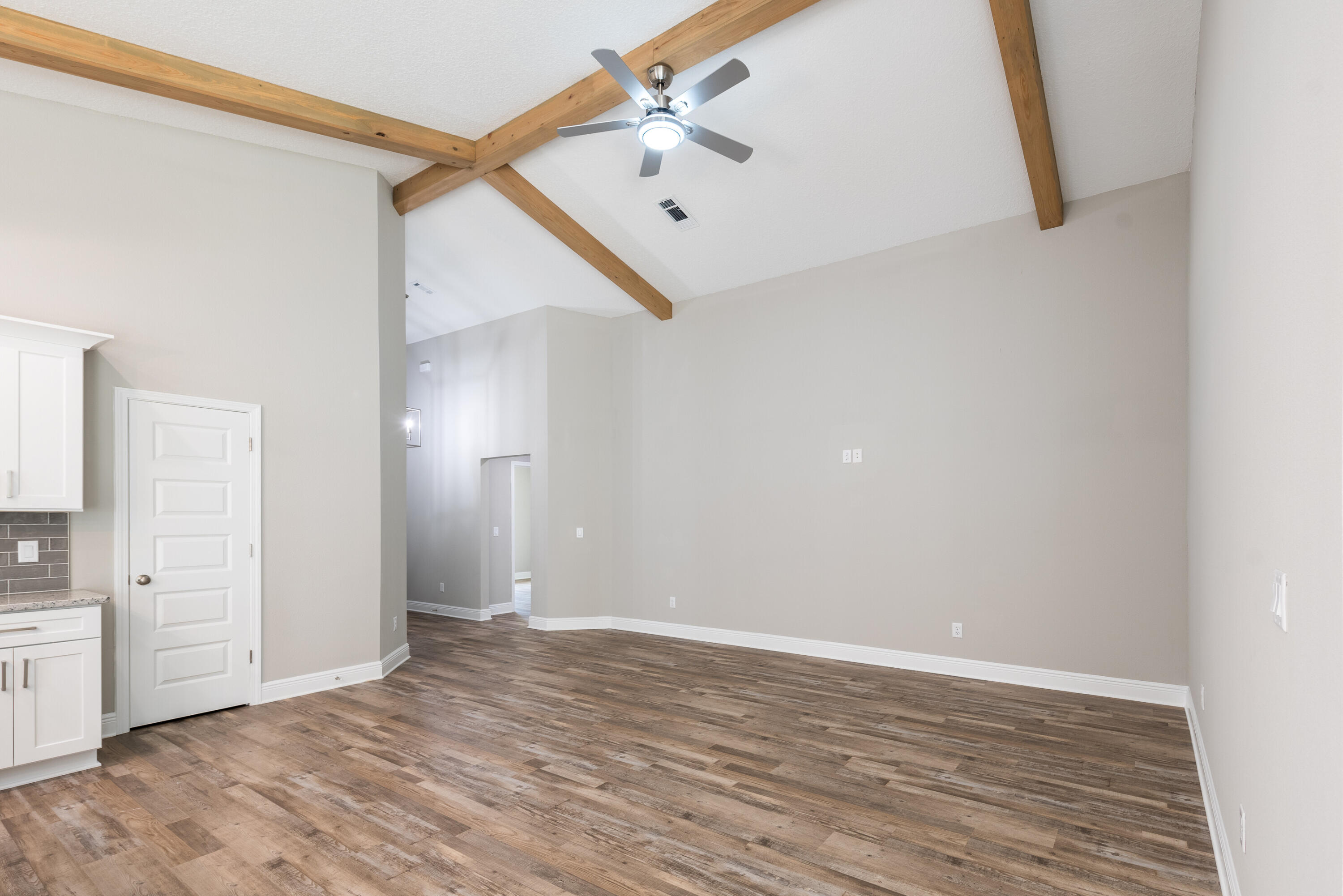Madelyn Woods - Residential