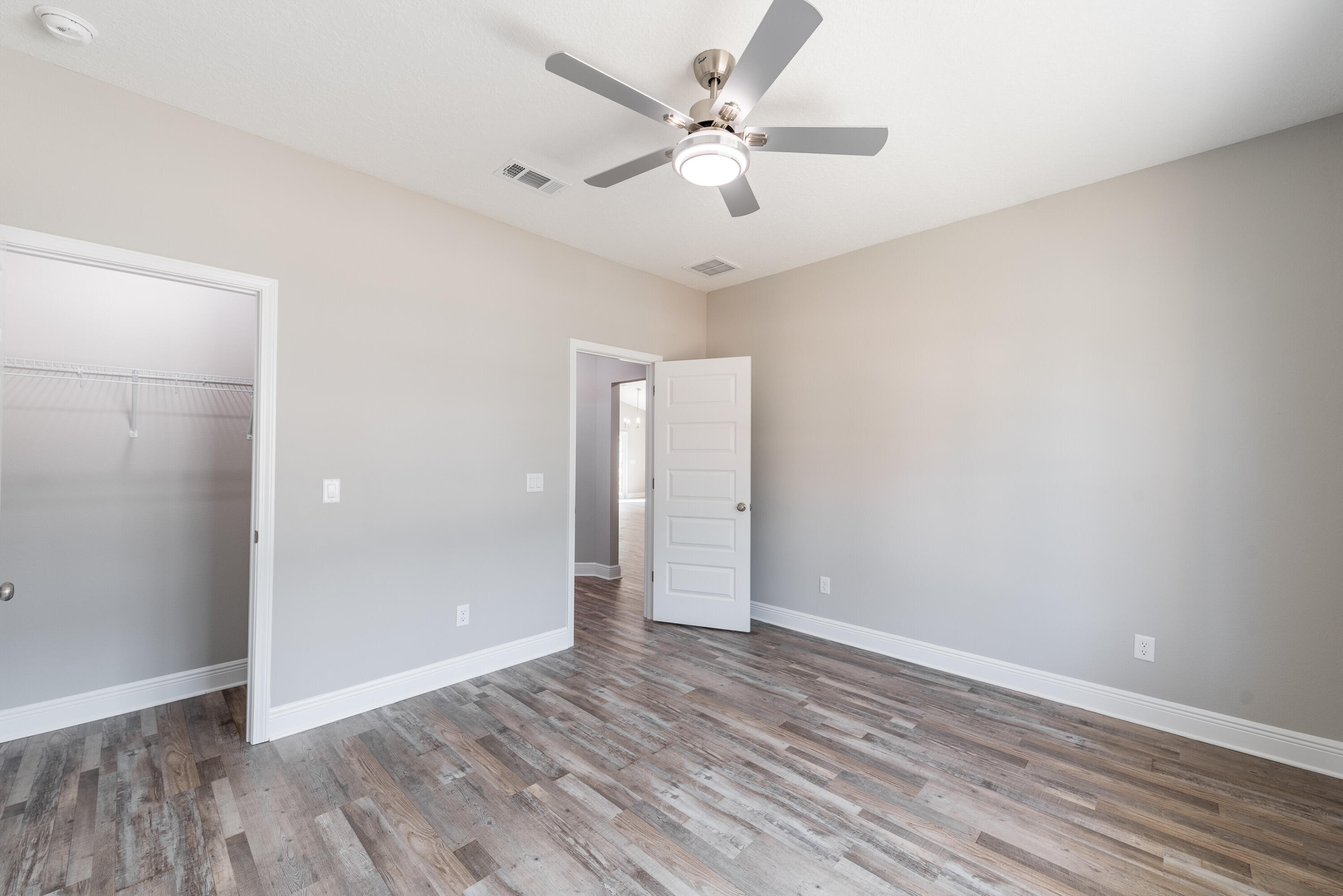 Madelyn Woods - Residential