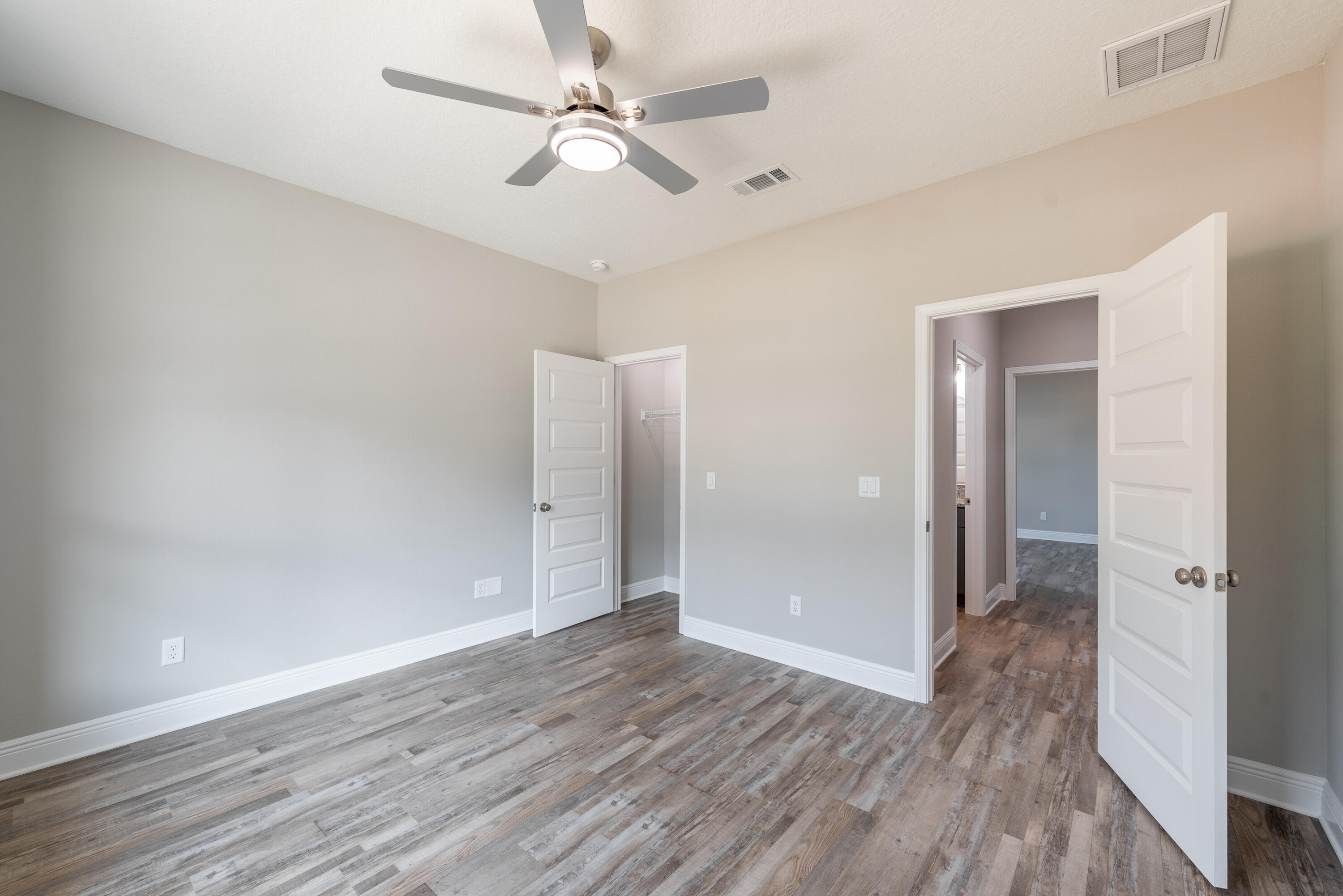 Madelyn Woods - Residential