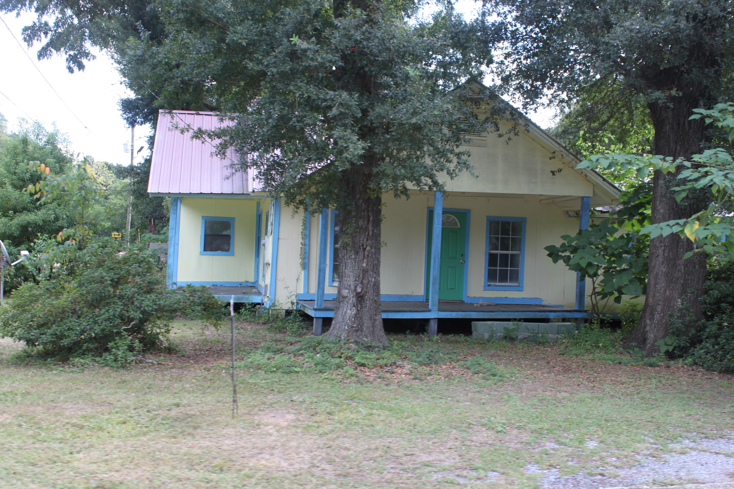 CRESTVIEW - Residential