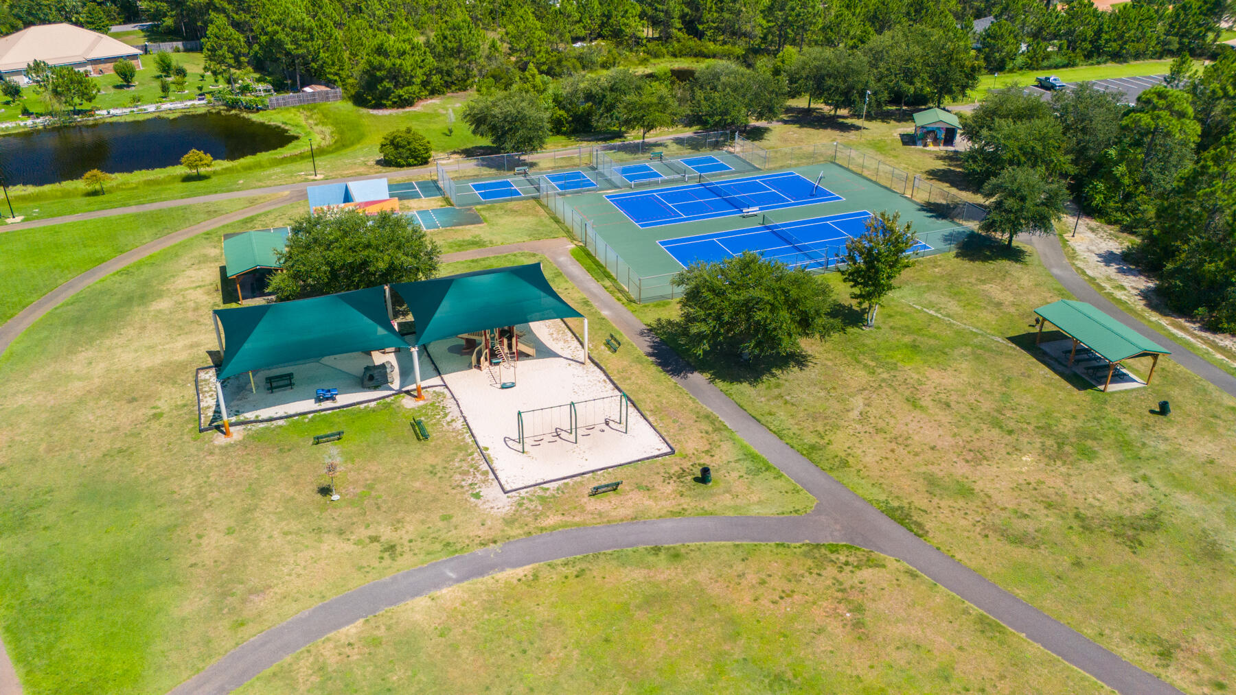 DRIFTWOOD ESTATES - Residential