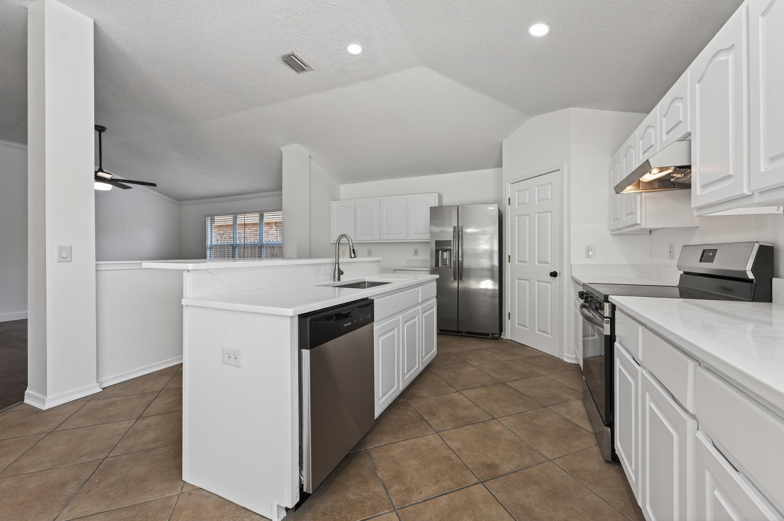 EMERALD VILLAGE S/D - Residential