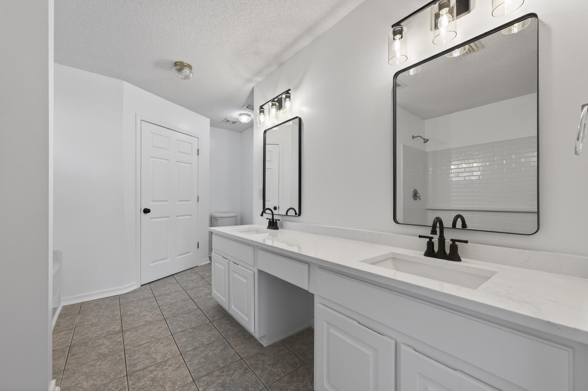 EMERALD VILLAGE S/D - Residential