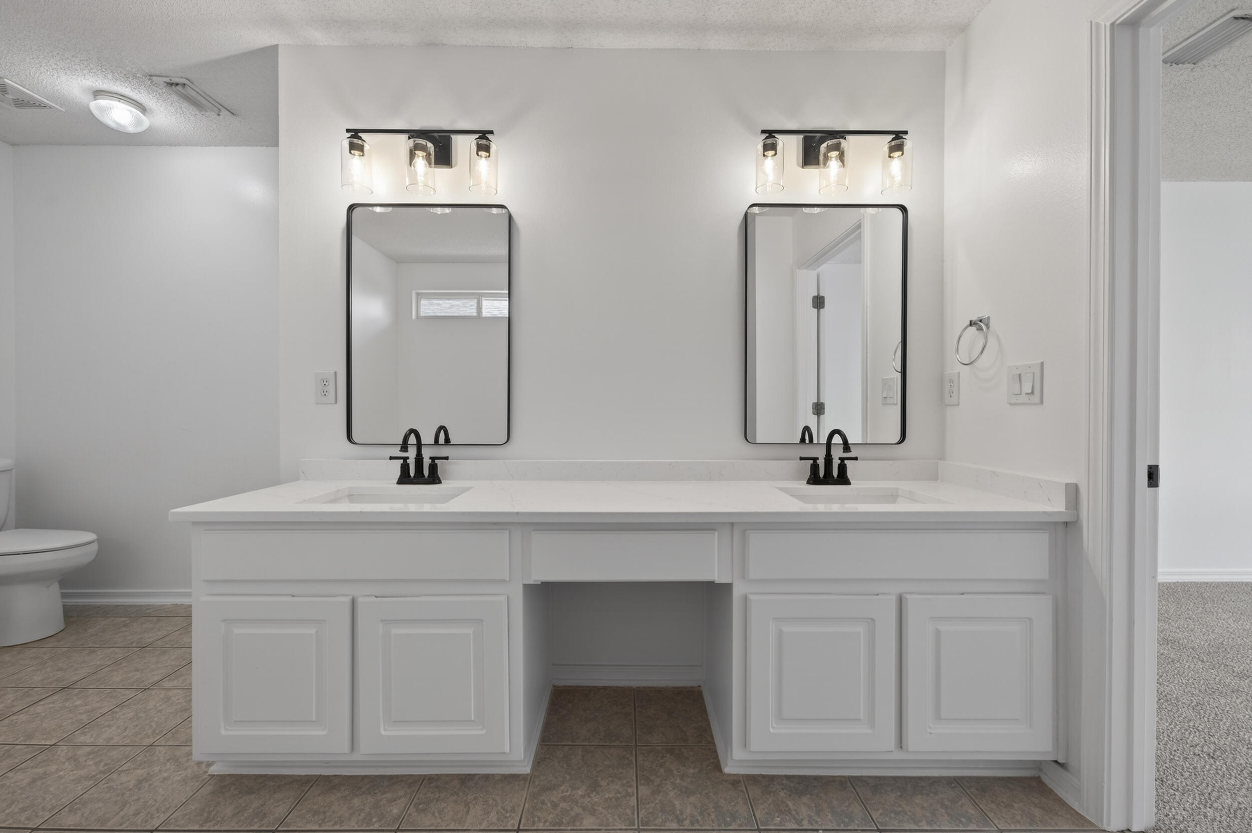 EMERALD VILLAGE S/D - Residential