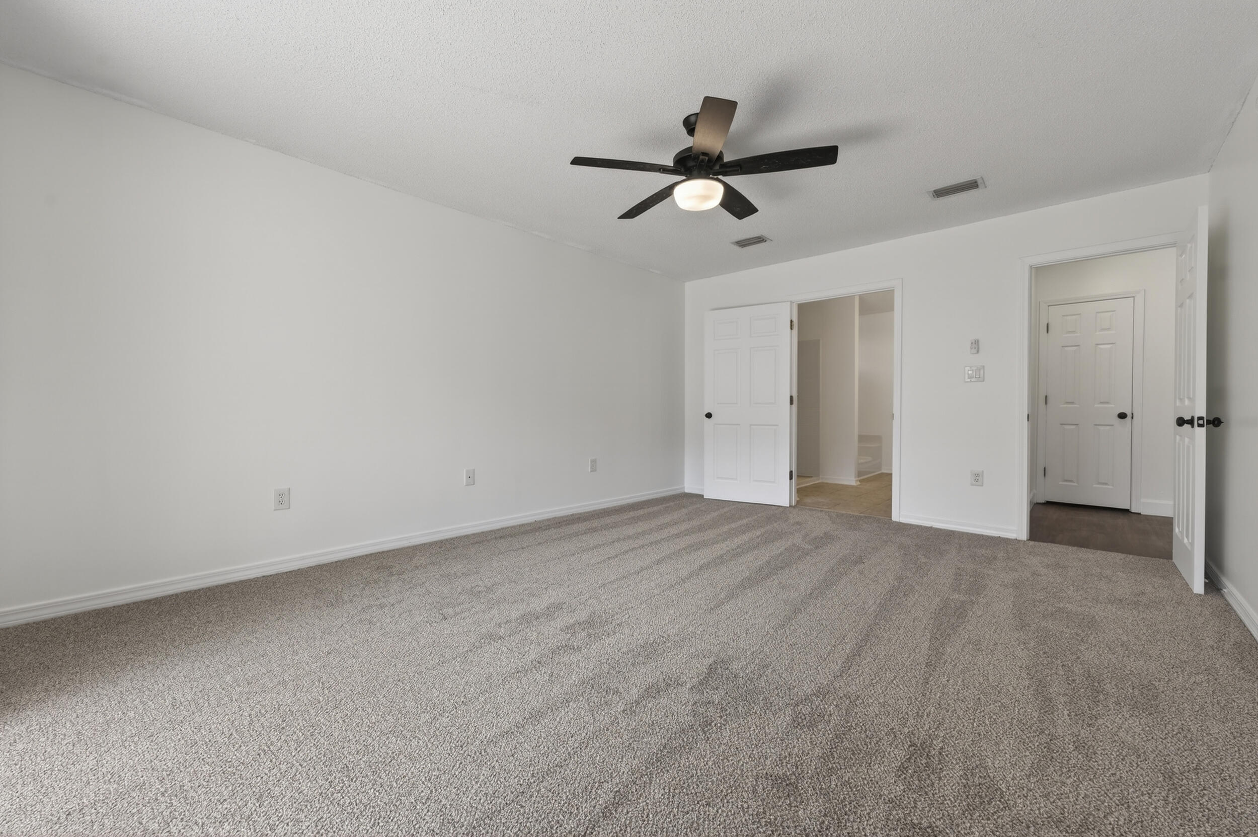 EMERALD VILLAGE S/D - Residential