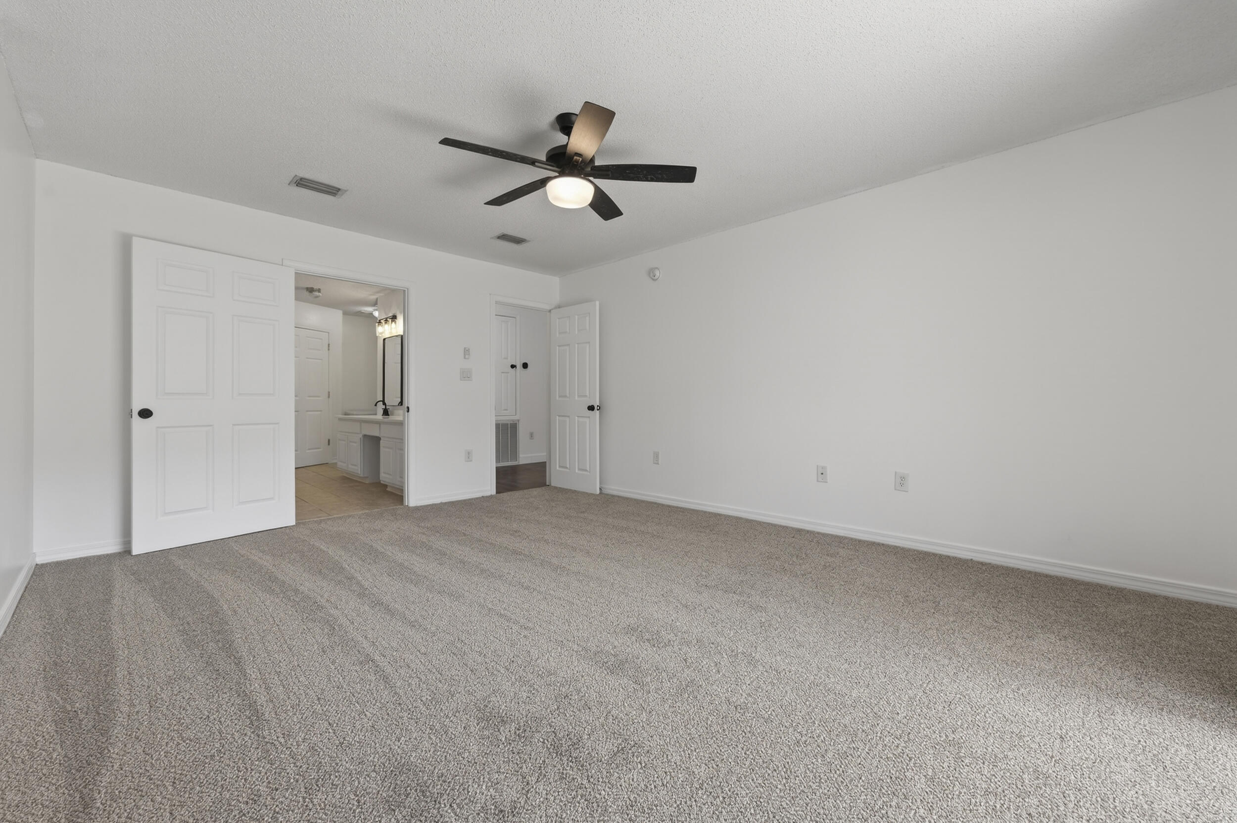 EMERALD VILLAGE S/D - Residential