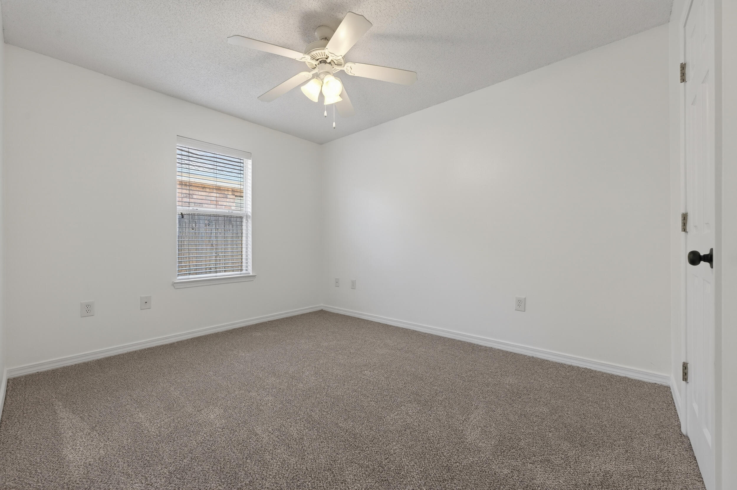 EMERALD VILLAGE S/D - Residential