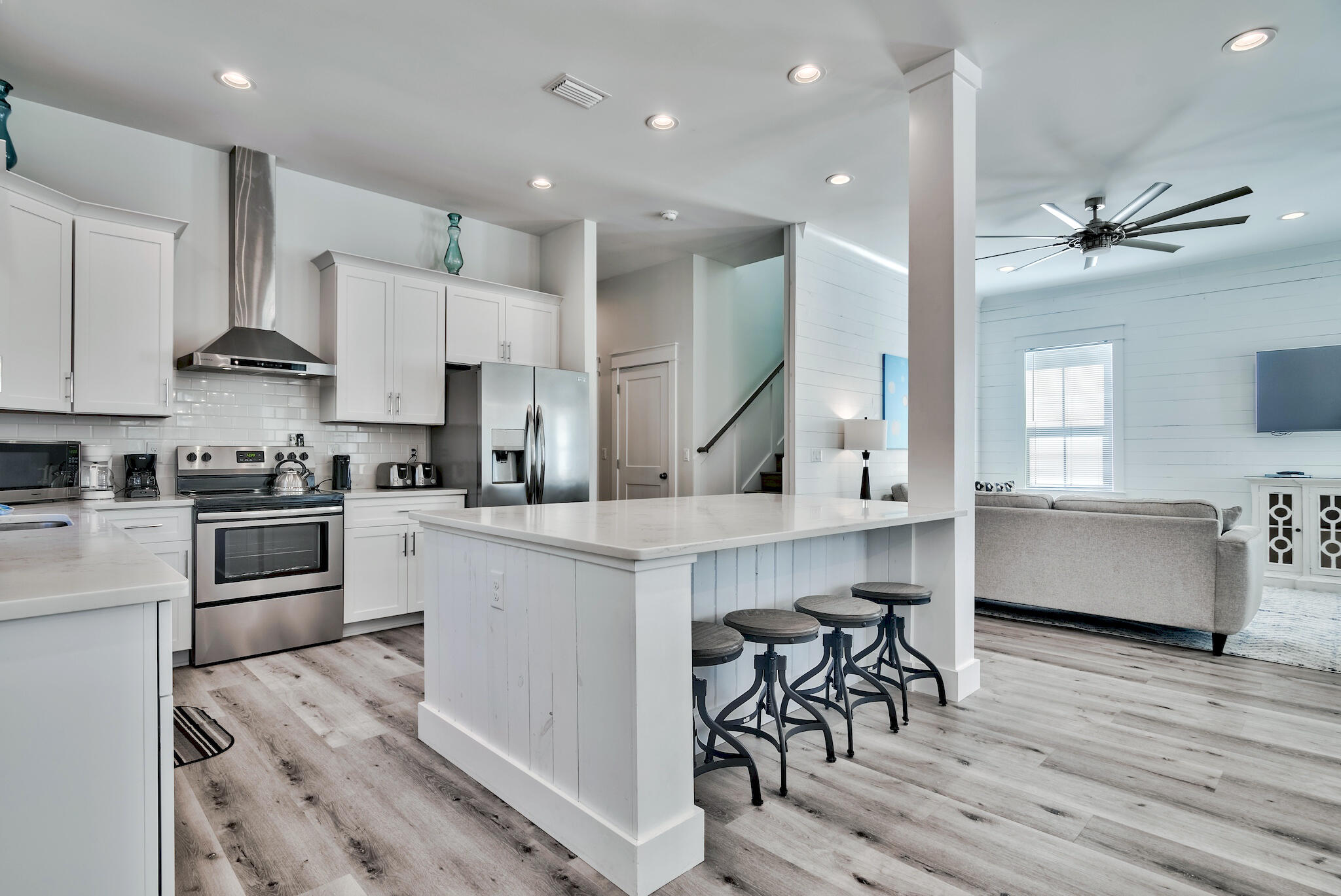 MIRAMAR BEACH - Residential