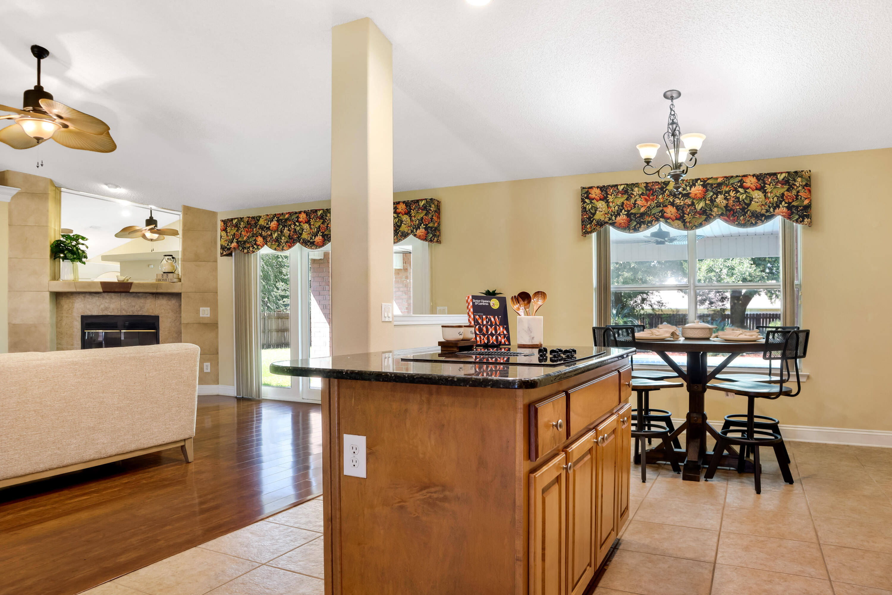 Cottonwood - Residential
