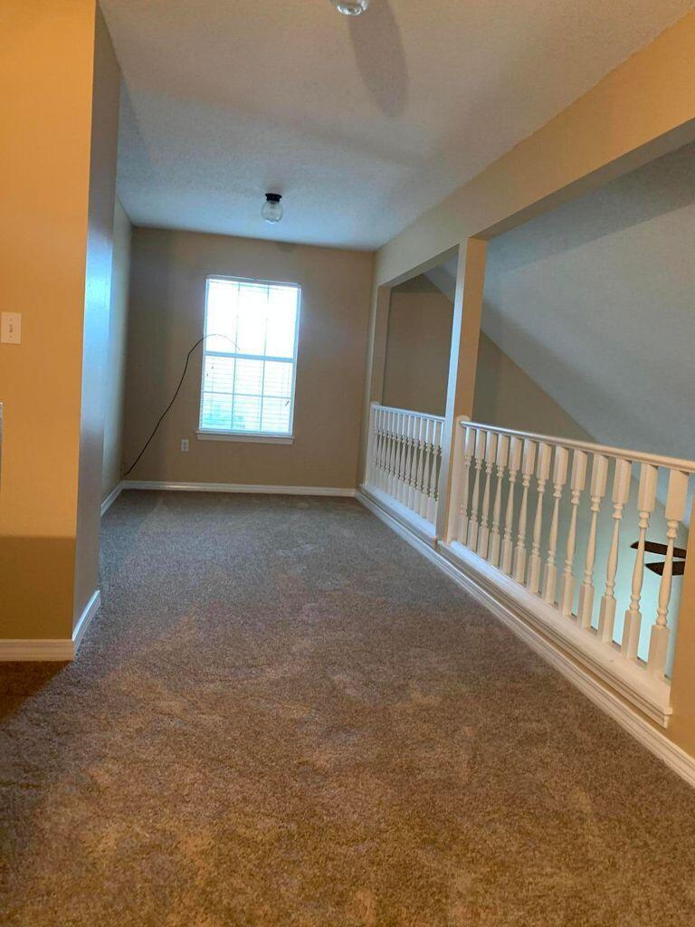 GREEN ACRES - Residential Lease