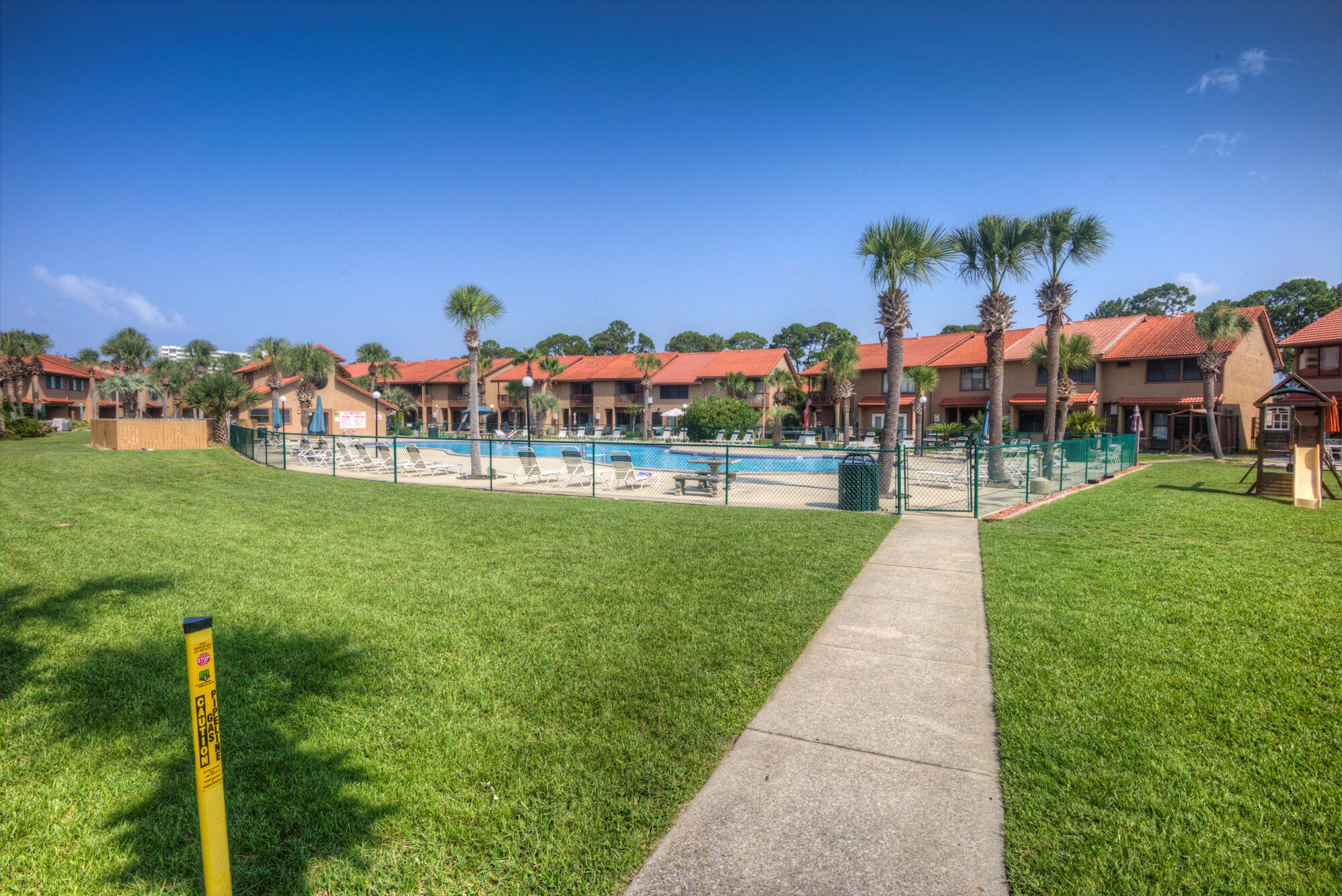 gulf highlands beach resort - Residential