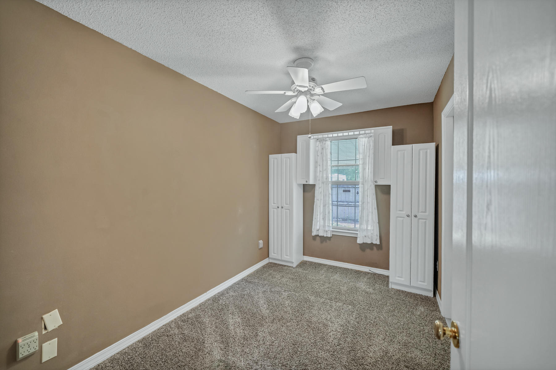 OLD TOWN PH I - Residential